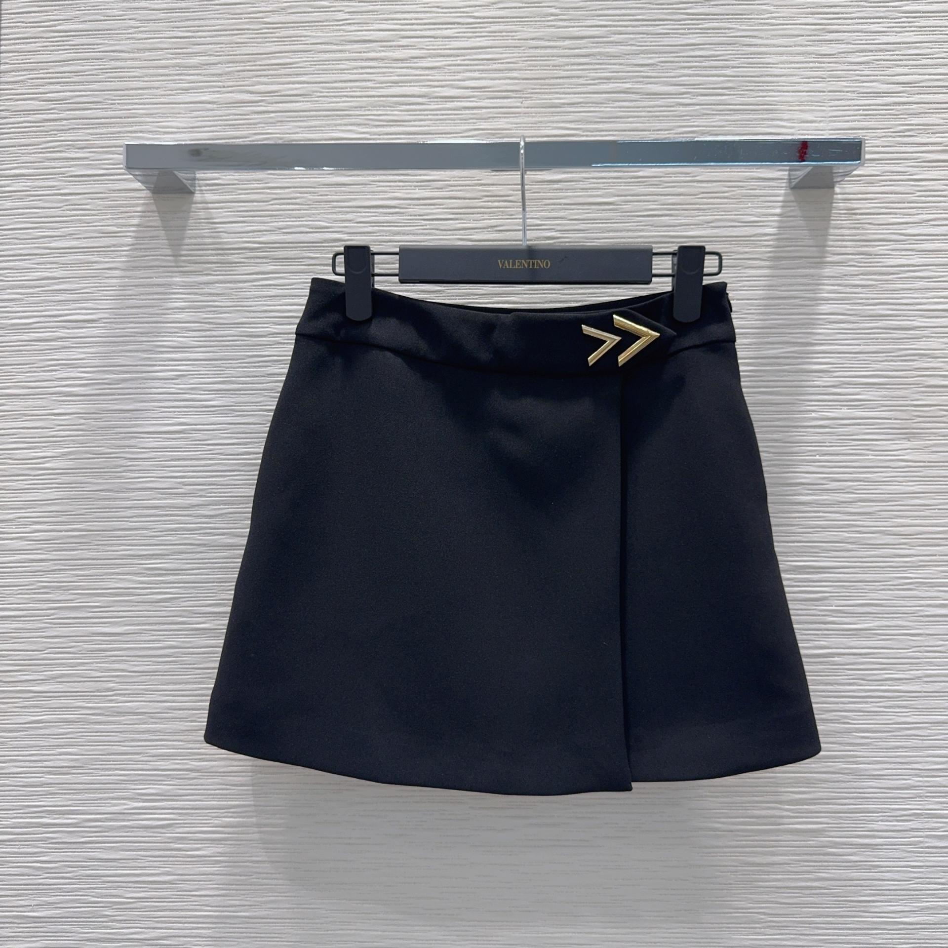 Valentino 발렌티노 하이엔드 수입 원단 미니 스커트 치마 의류