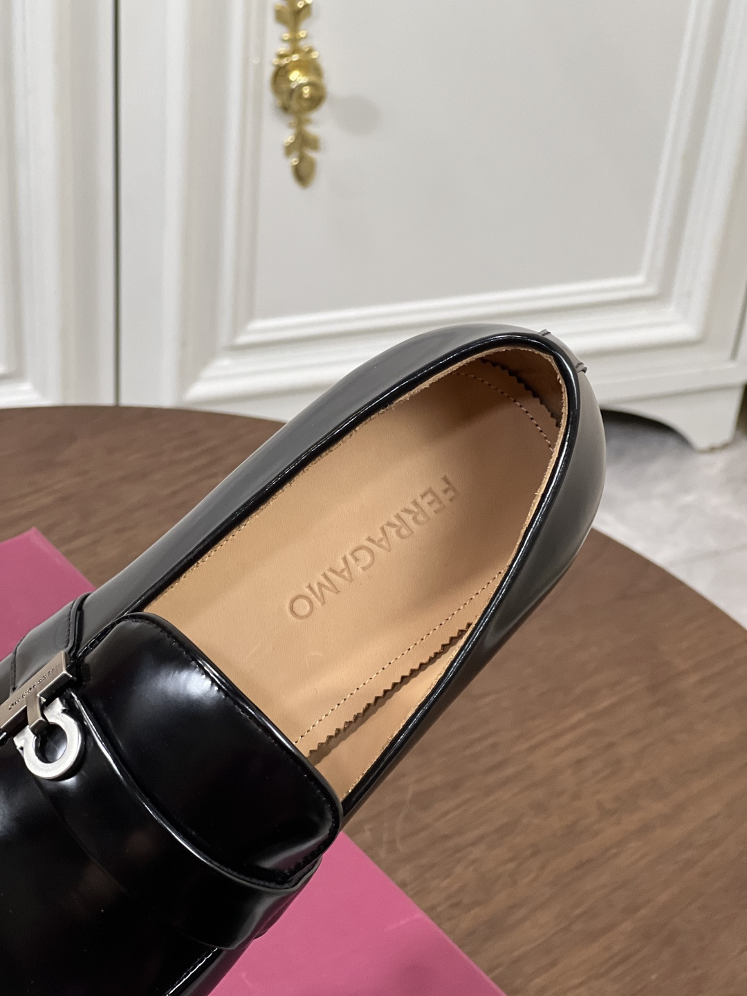 Ferragamo 페라가모 남성 클래식 비즈니스 로퍼 구두 신발