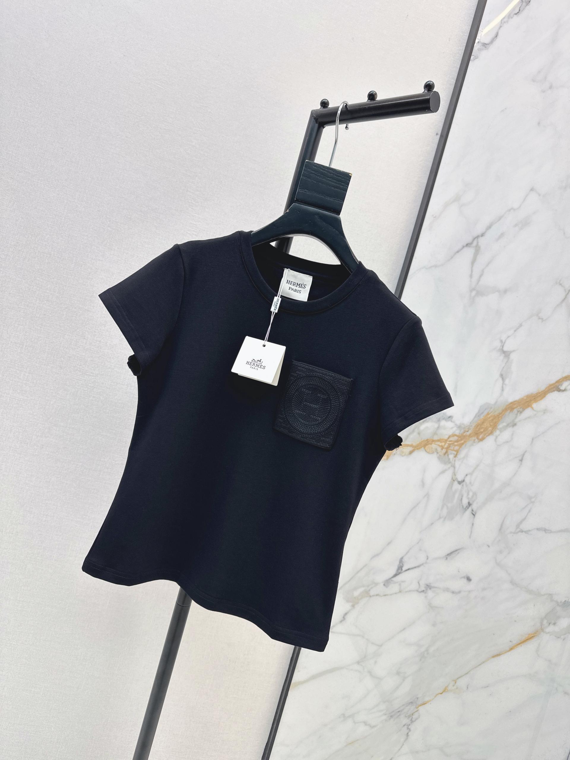 [Hermes] 에르메스 26SS 크롭 슬림핏 반팔 티셔츠 의류