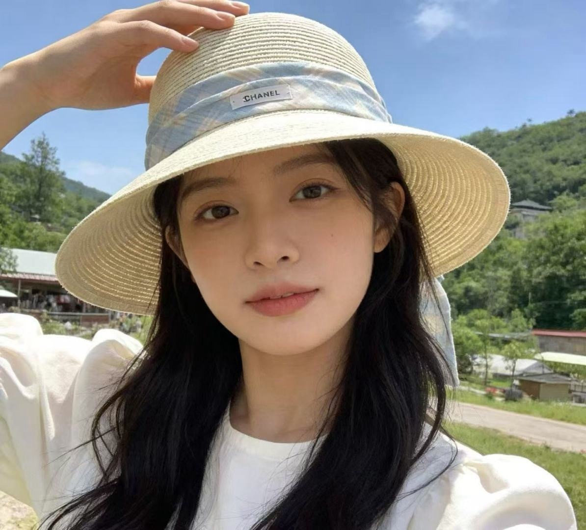샤넬(CHANEL) 페이퍼 라피아 햇 모자