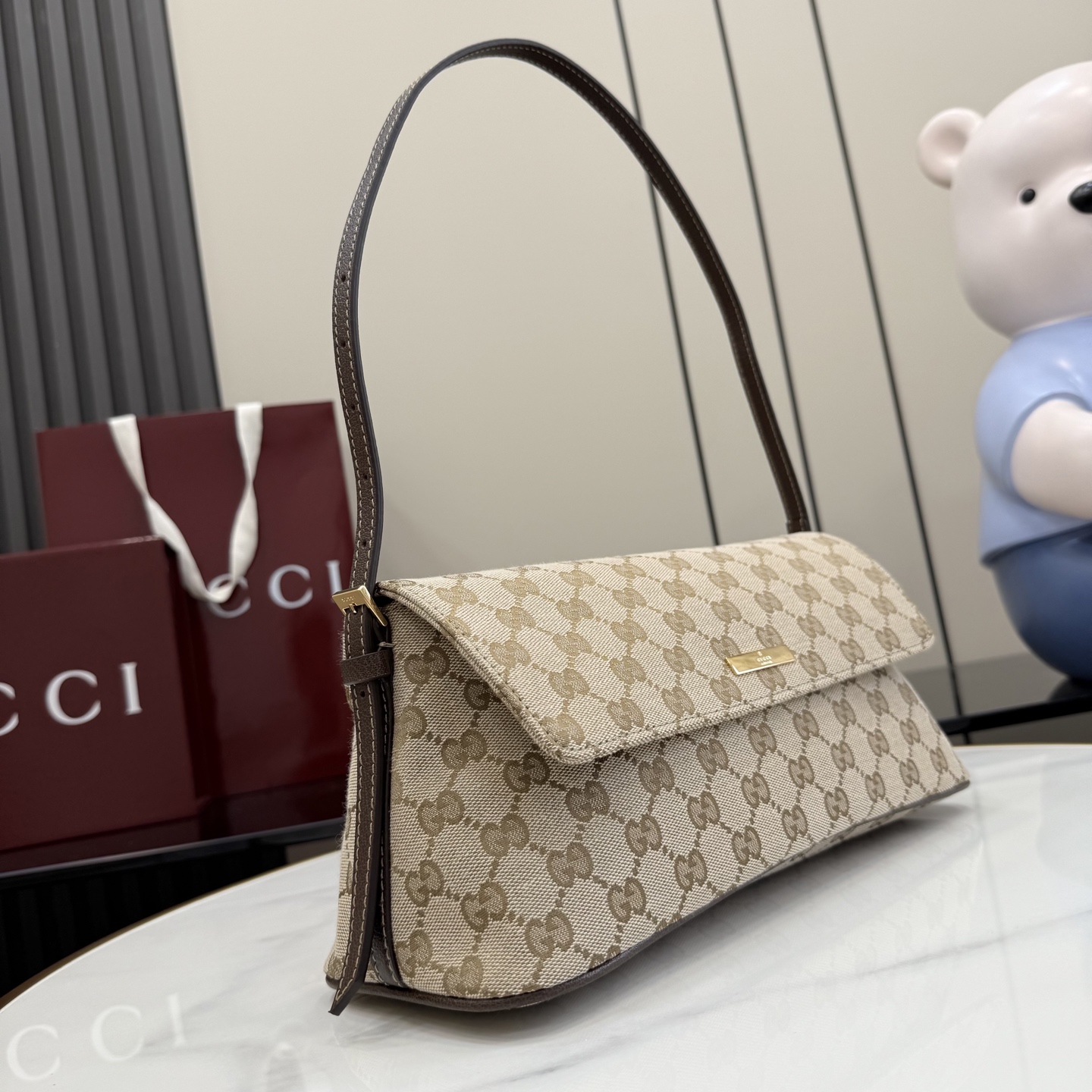 [Gucci] 구찌 (Generation) GG 캔버스 숄더백 (샌드/브라운) 가방