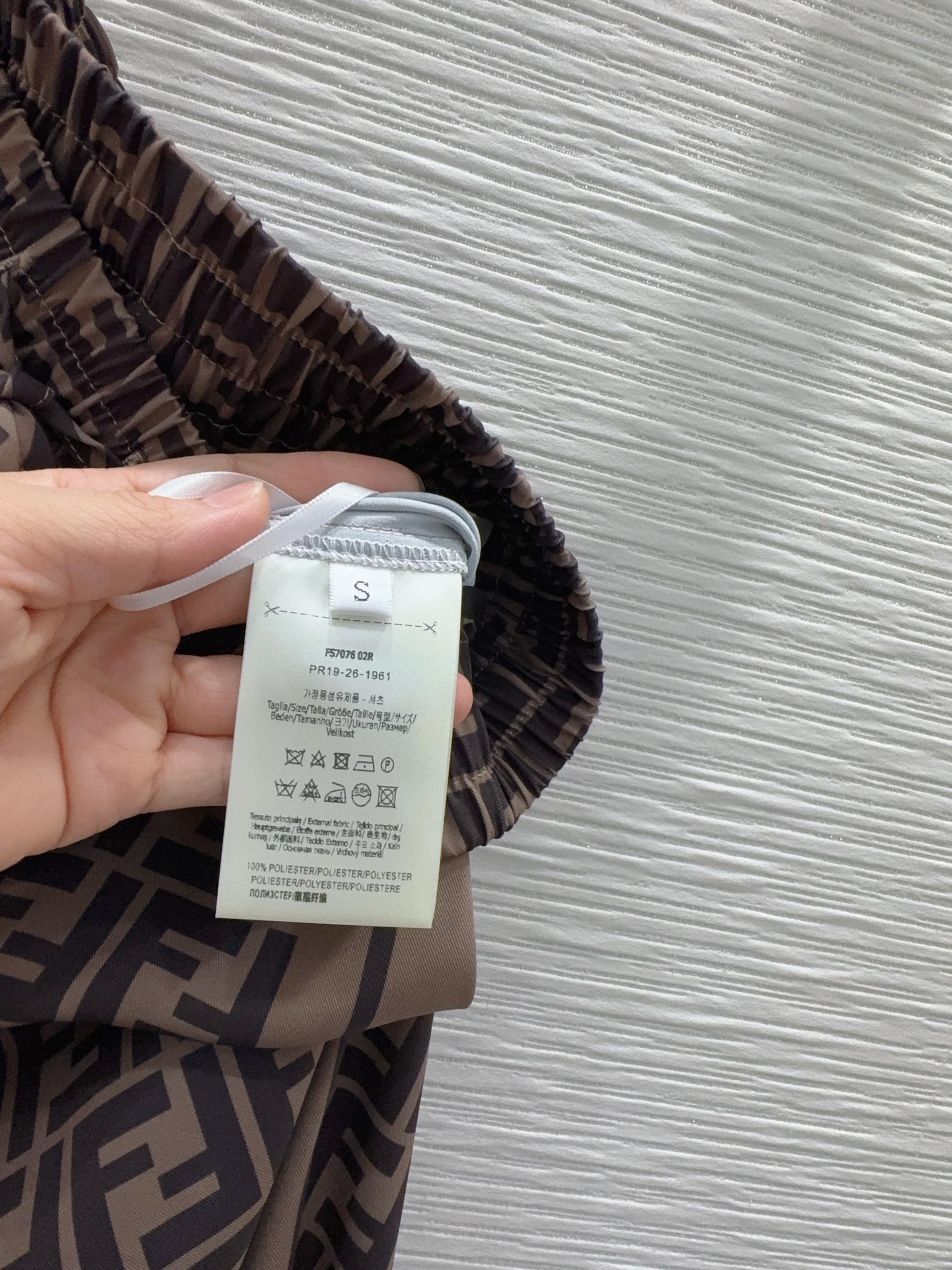 Fendi 펜디 하이엔드 텍스처 와이드 슬랙스 팬츠 바지 의류