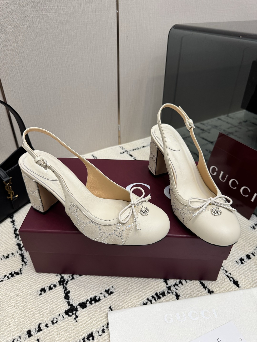 구찌(GUCCI) 홀스빗 발레리나 펌프스 신발