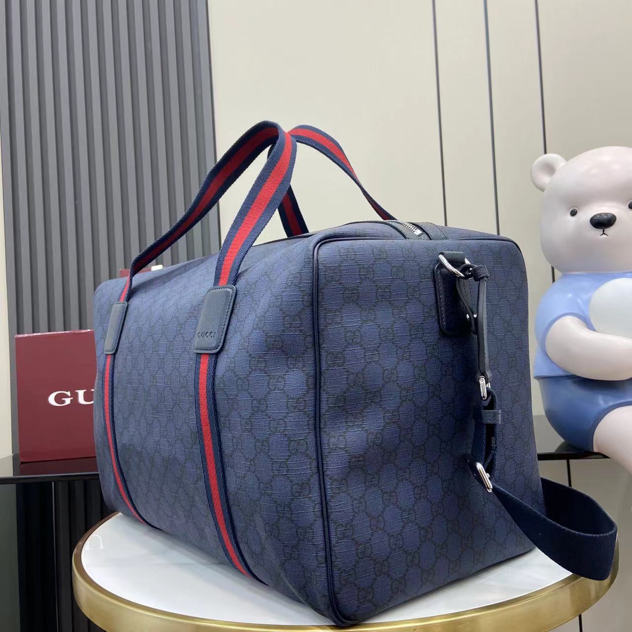 GUCCI 구찌 GG 테니스 라지 여행 가방 (더플백 - 네이비)