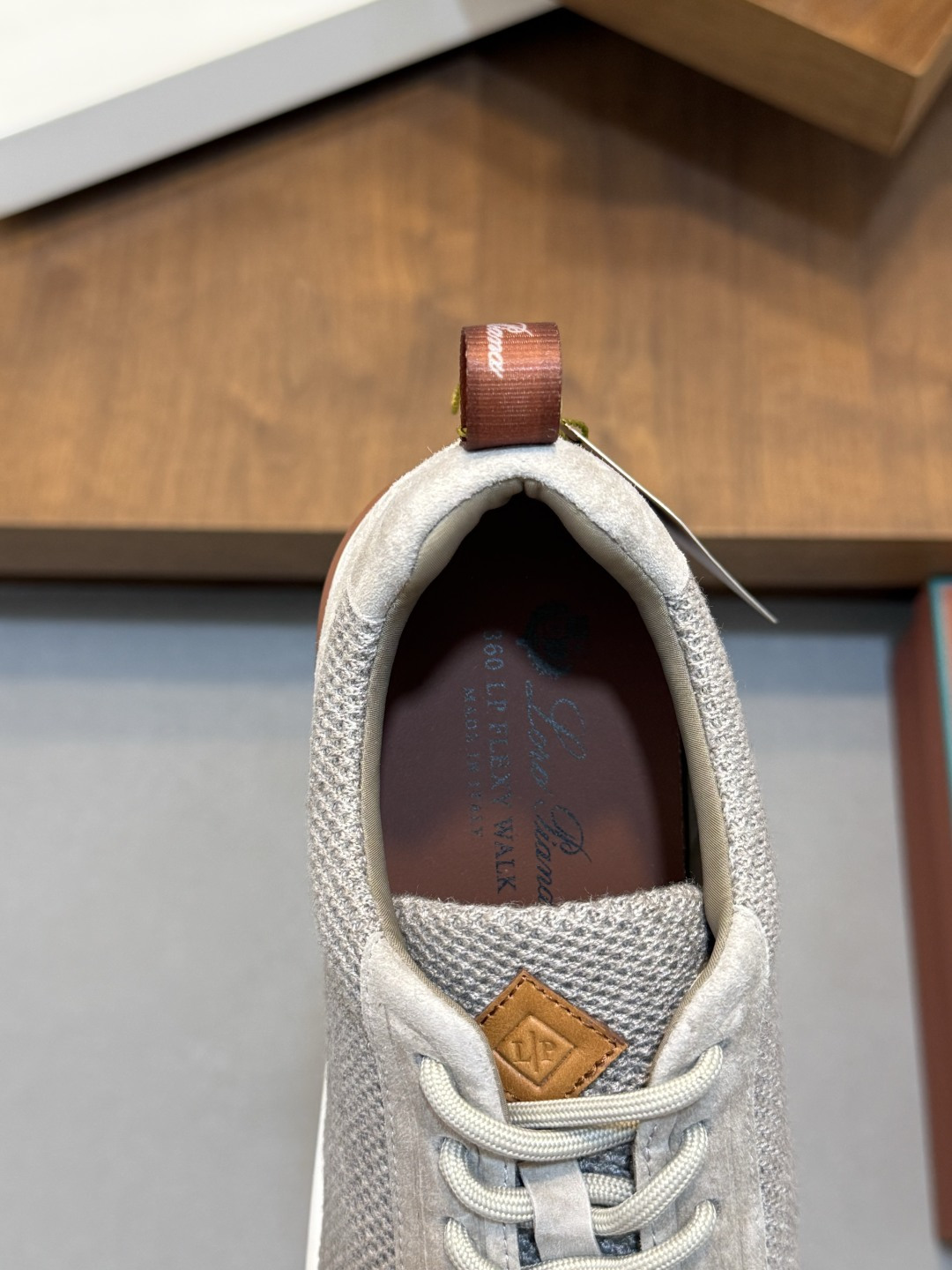 [Loro Piana] LP 로로 피아나 워크 앤 워크 / 시티 워크 스니커즈 신발