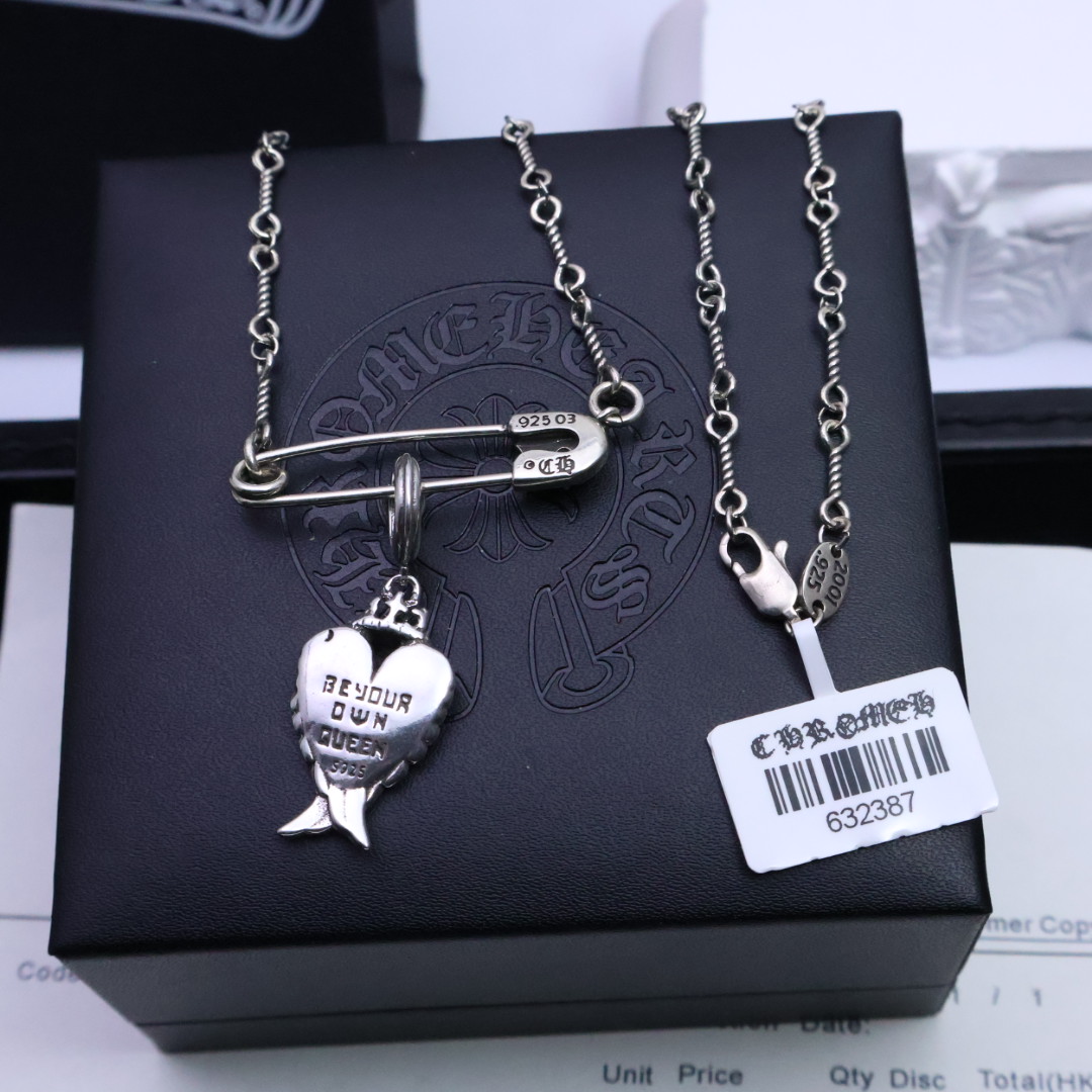 크롬하츠(CHROME HEARTS) 브로치 목걸이 악세사리