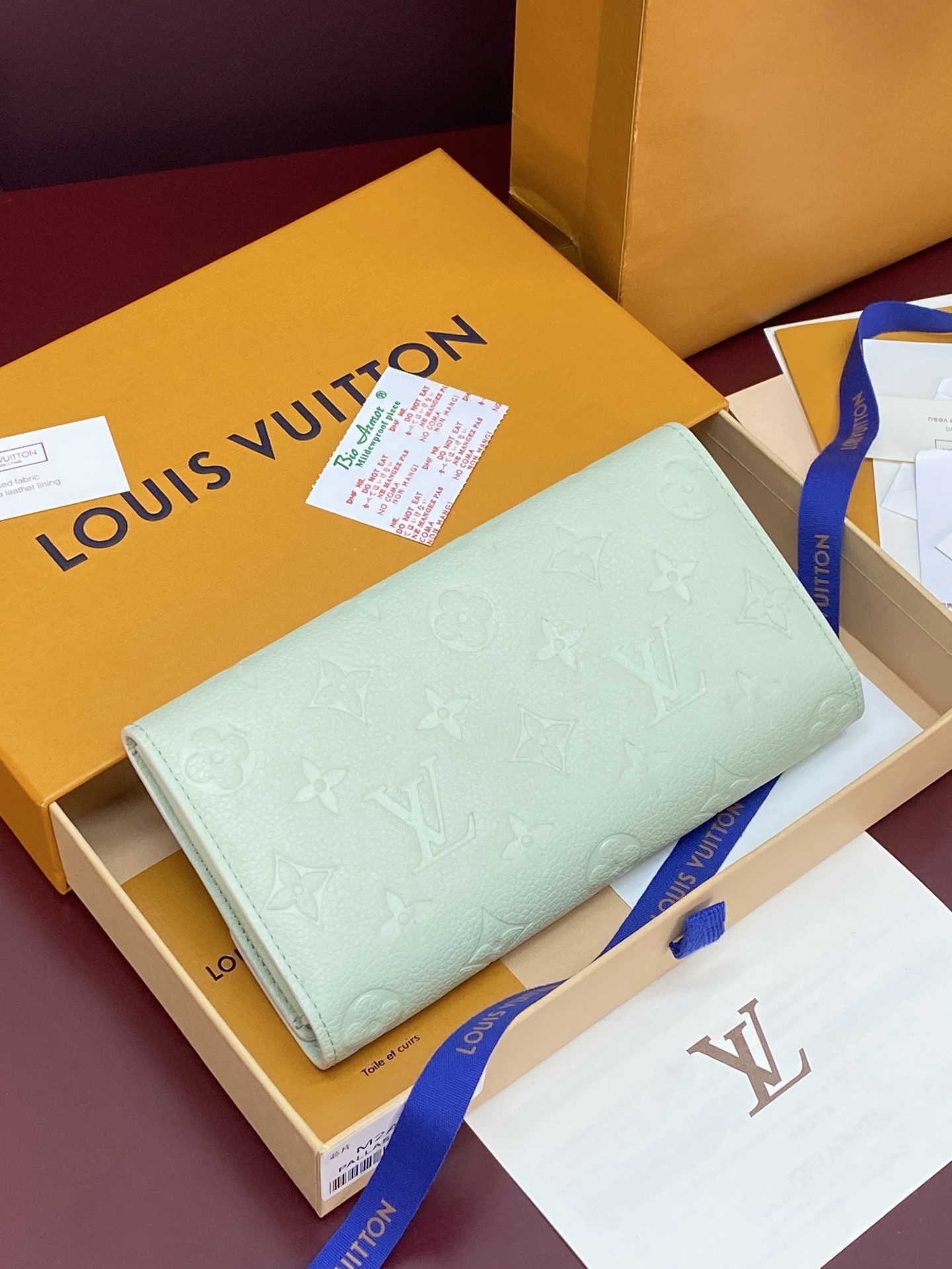 [Louis Vuitton] LV 루이비통 엠프레인 하이 섬머 Sarah 사라 월렛 지갑 M2A359