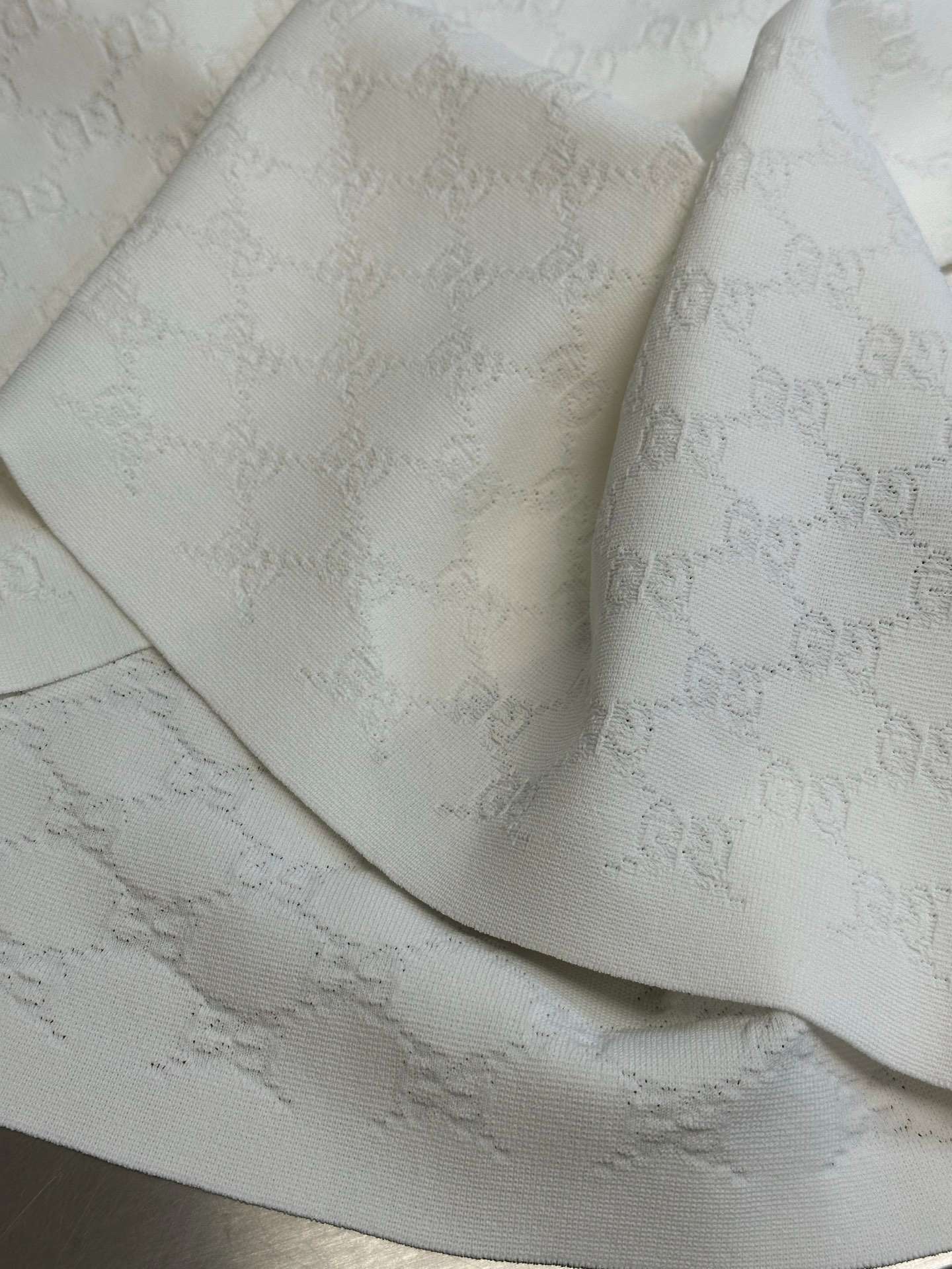 구찌(GUCCI) GG 자카드 니트 반팔 티셔츠 상의 의류