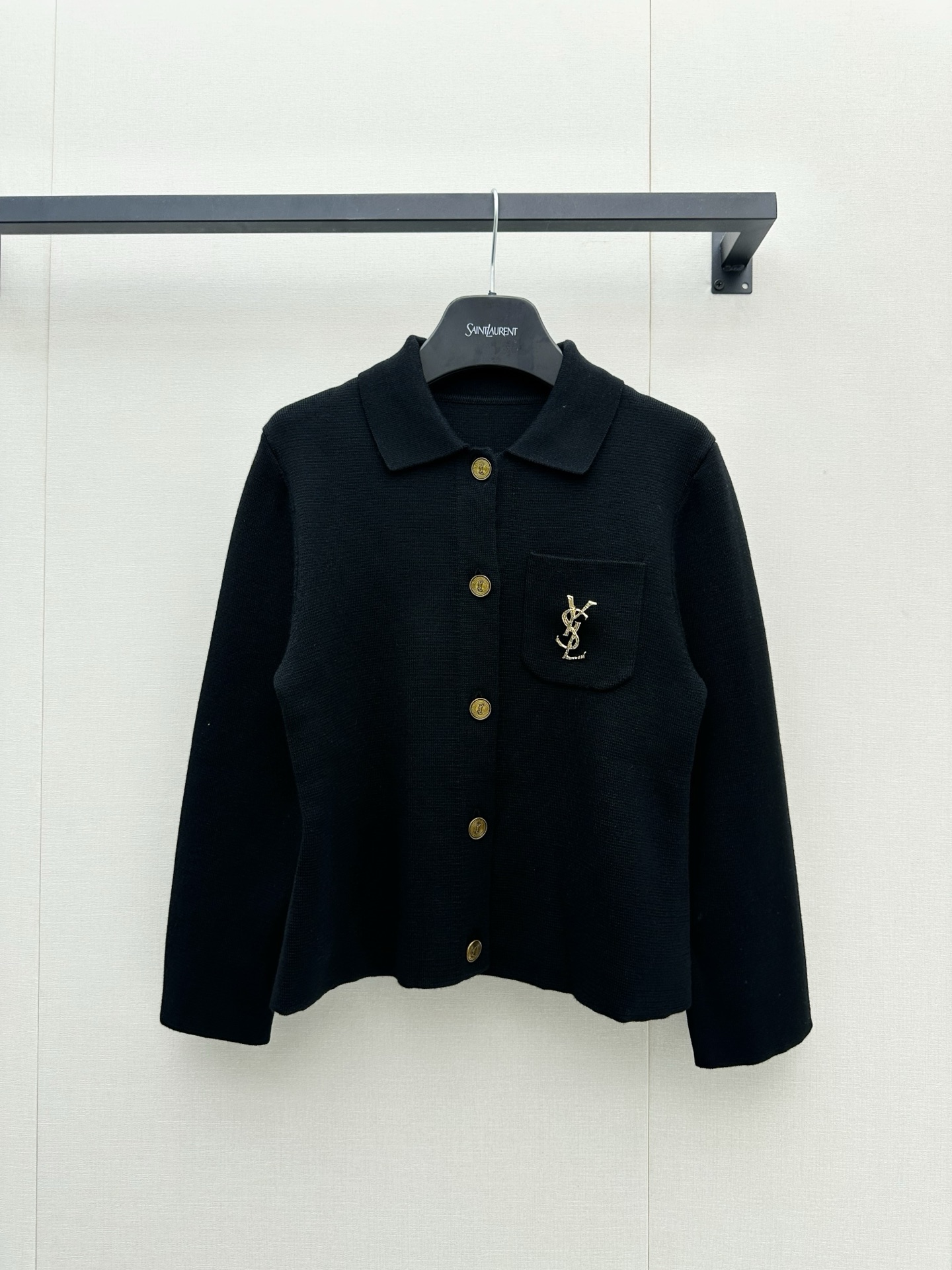 생로랑(SAINT LAURENT) 골드 칼라 울 니트 가디건 상의 의류