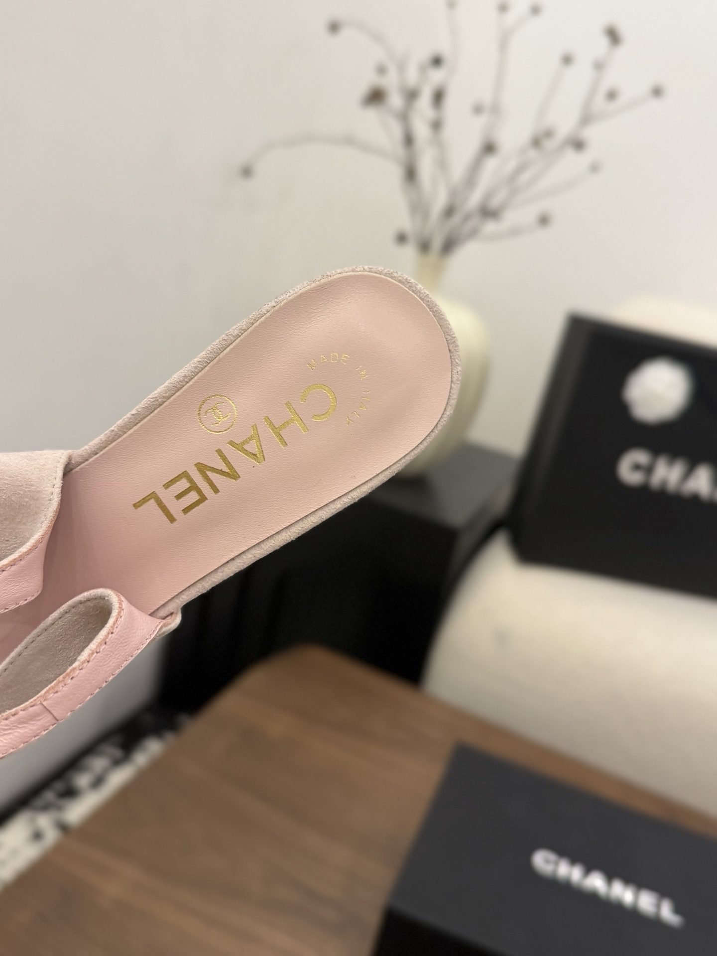 샤넬(CHANEL) 배색 스퀘어토 슬링백 힐 신발