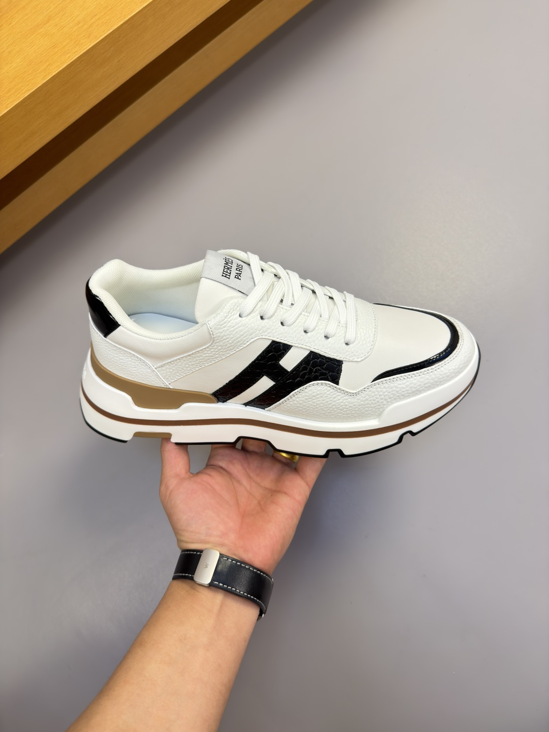 [Hermes] 에르메스 프리미엄 슈링크 & 나파 콤비 스니커즈 신발