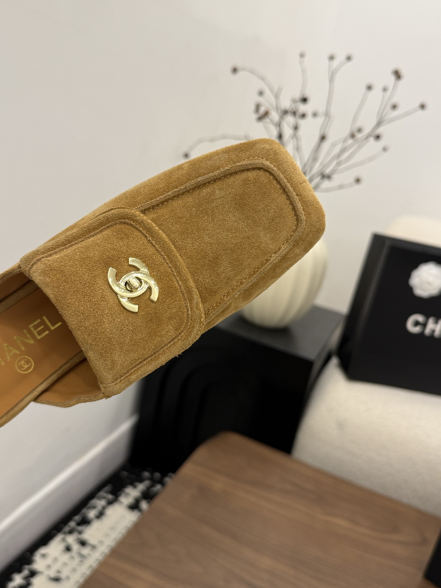 샤넬(CHANEL) 스퀘어토 미들굽 슬리퍼 신발