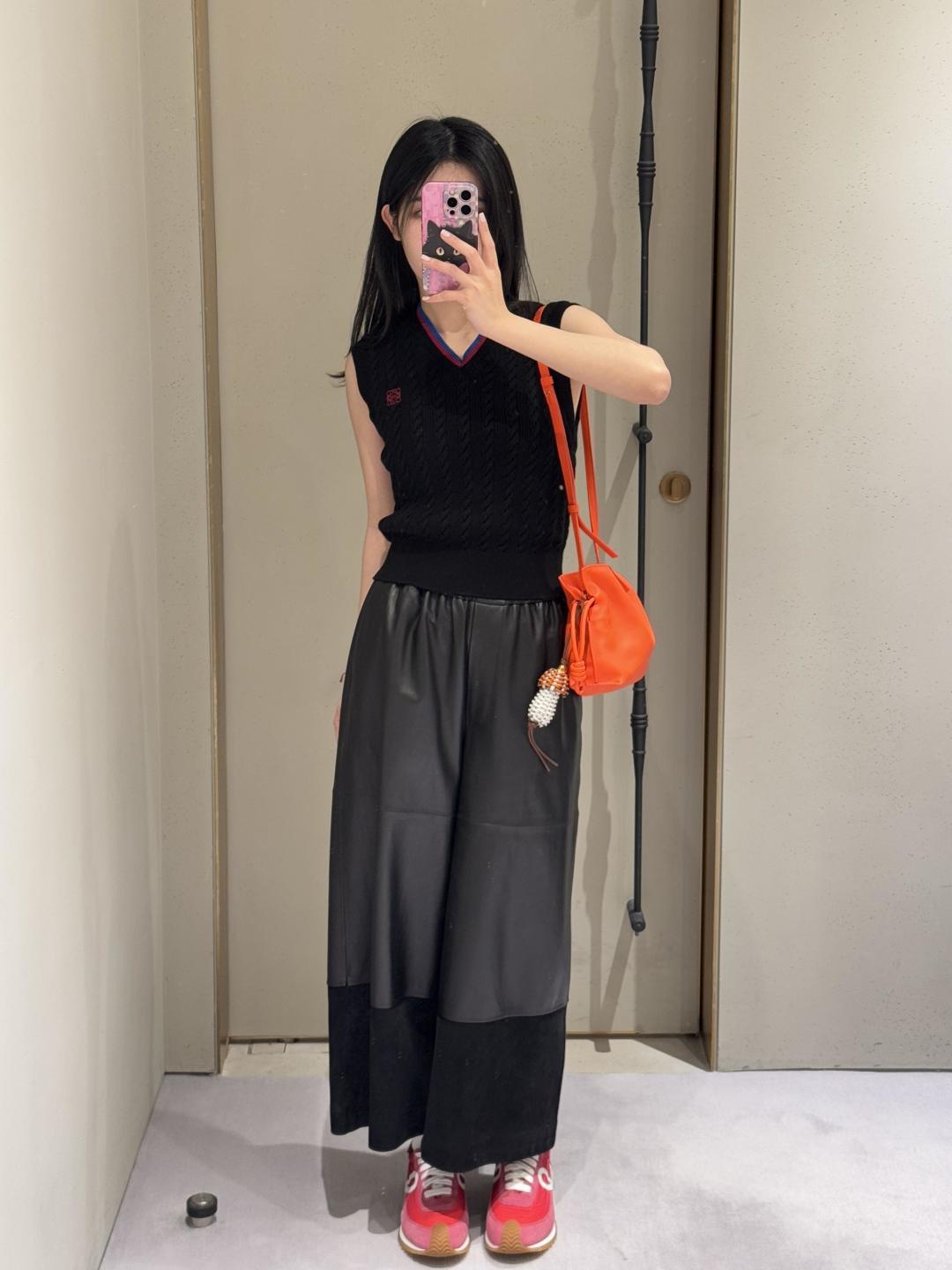 LOEWE 로에베 Flamenco 플라멩코 퍼스 나파 카프스킨 파우치 숄더백 가방
