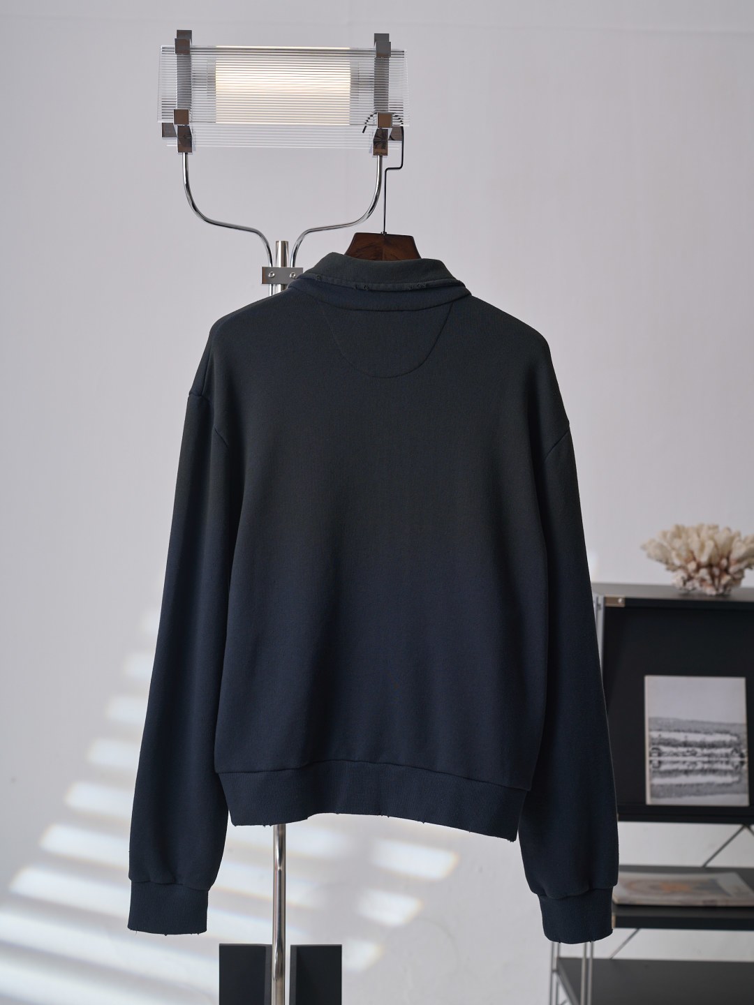 아크네(Acne studios) 빈티지 스프레이 로고 집업 재킷 상의 의류