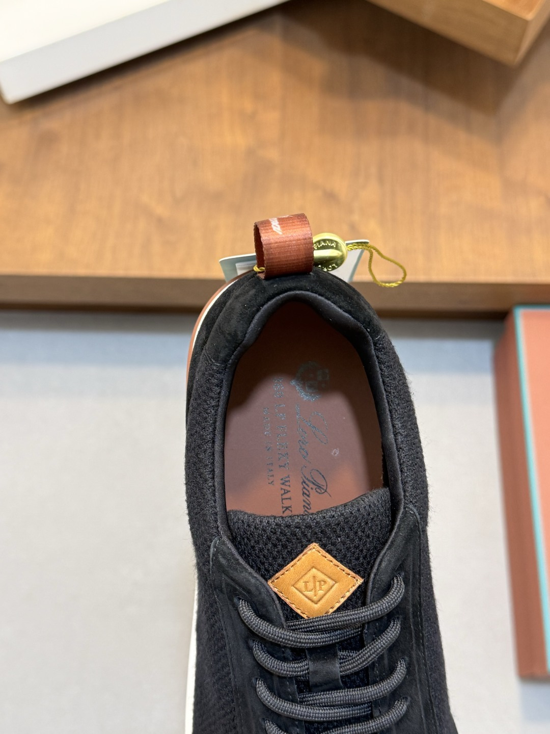[Loro Piana] LP 로로 피아나 워크 앤 워크 / 시티 워크 스니커즈 신발