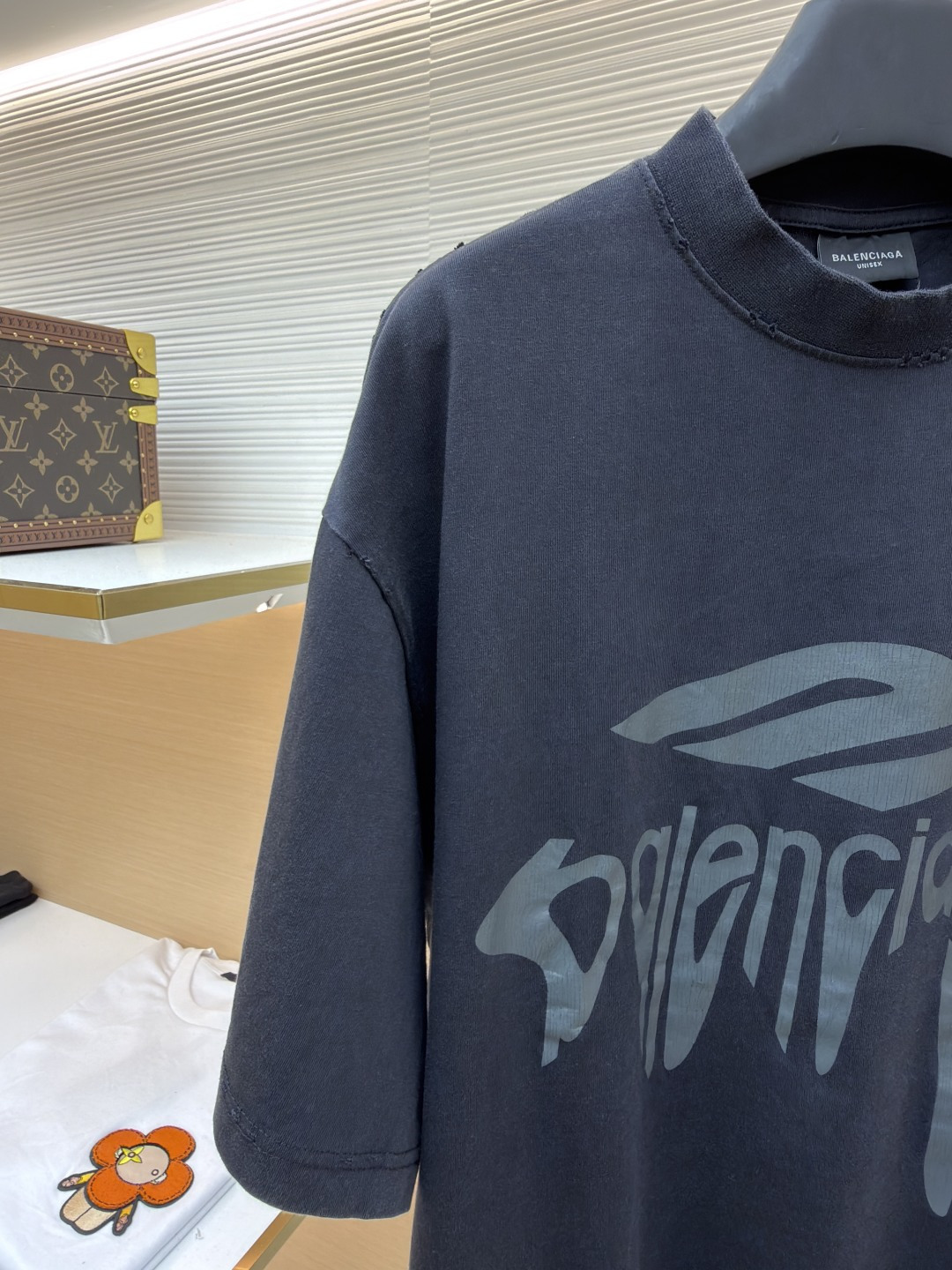 발렌시아가(BALENCIAGA) 멜팅 프린트 티셔츠 상의 의류