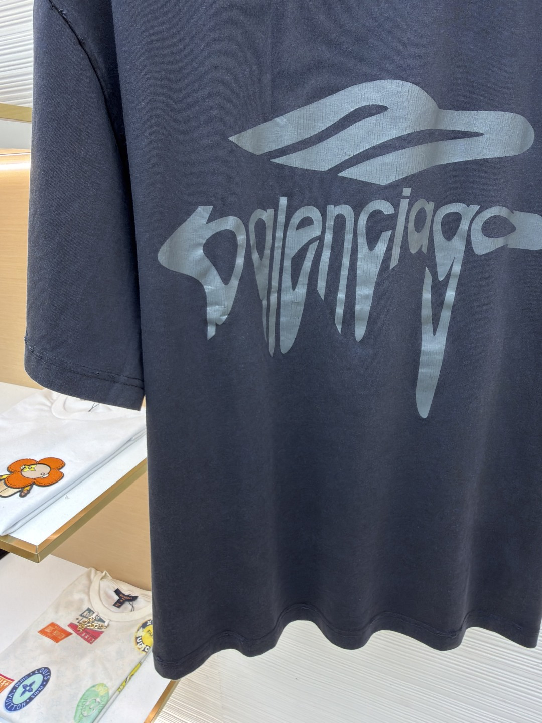 발렌시아가(BALENCIAGA) 멜팅 프린트 티셔츠 상의 의류
