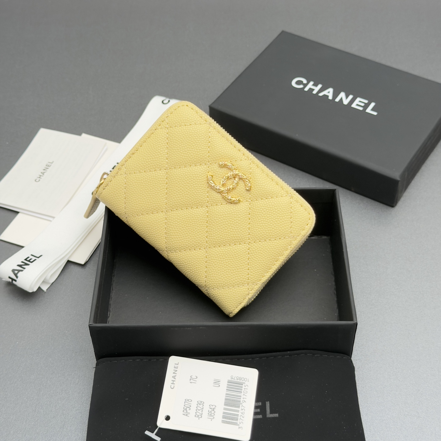 [Chanel] 샤넬 26SS 캐비어 멀티 젬스톤 미니 지퍼 코인 퍼스 지갑