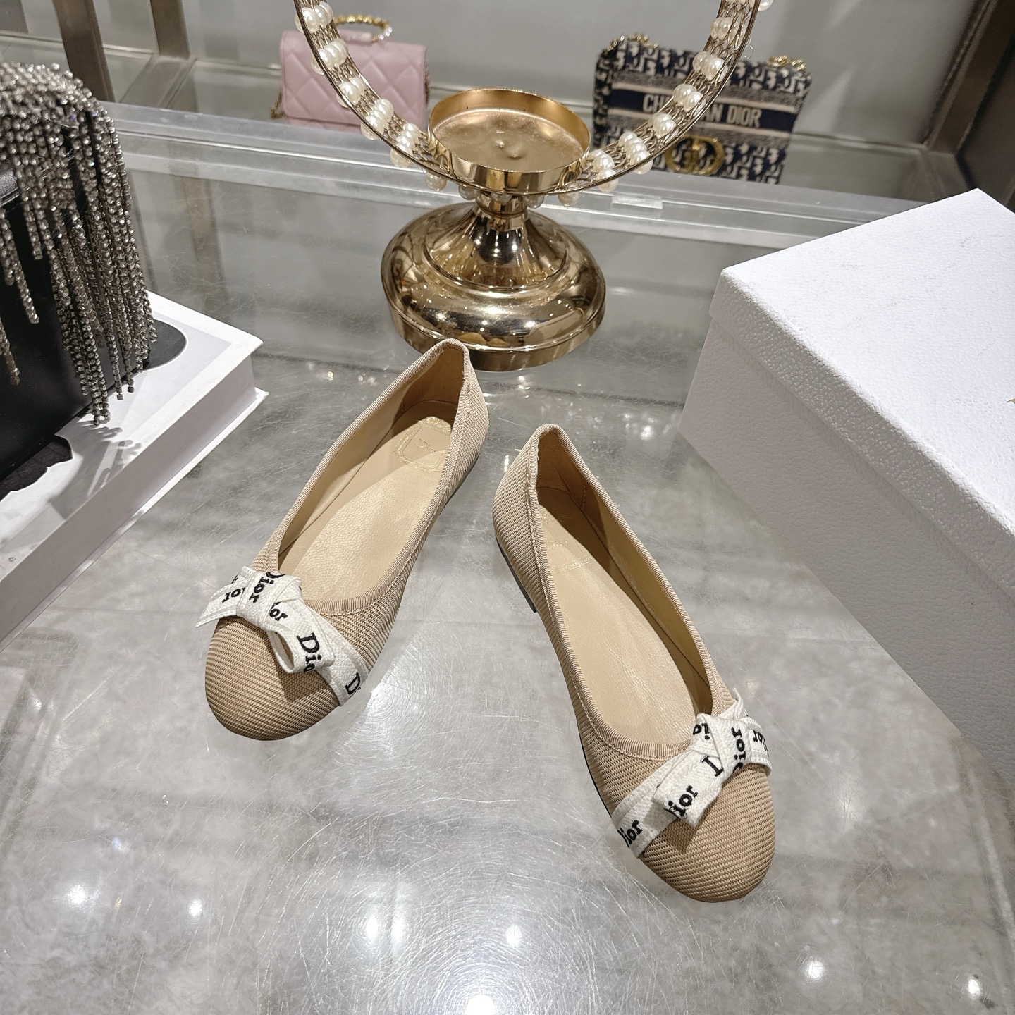 디올(DIOR) 리본 스트랩 메리제인 플랫슈즈 신발