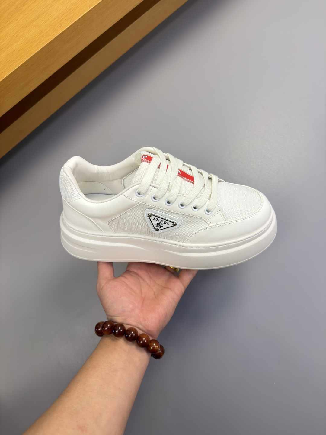 PRADA 프라다 나파 가죽 & 캔버스 스니커즈 신발