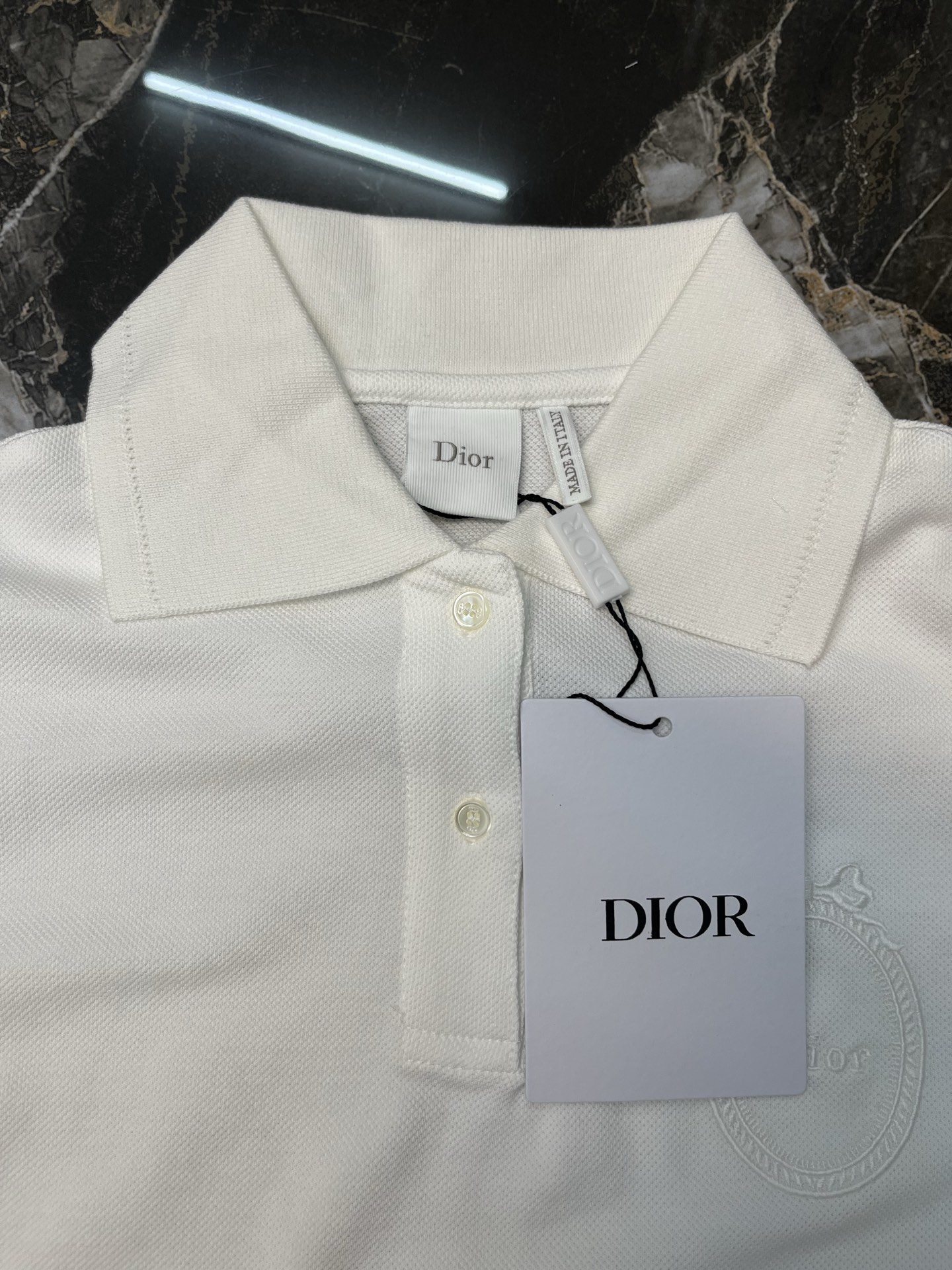 디올(DIOR) 메다이옹 자수 폴로 셔츠 상의 의류