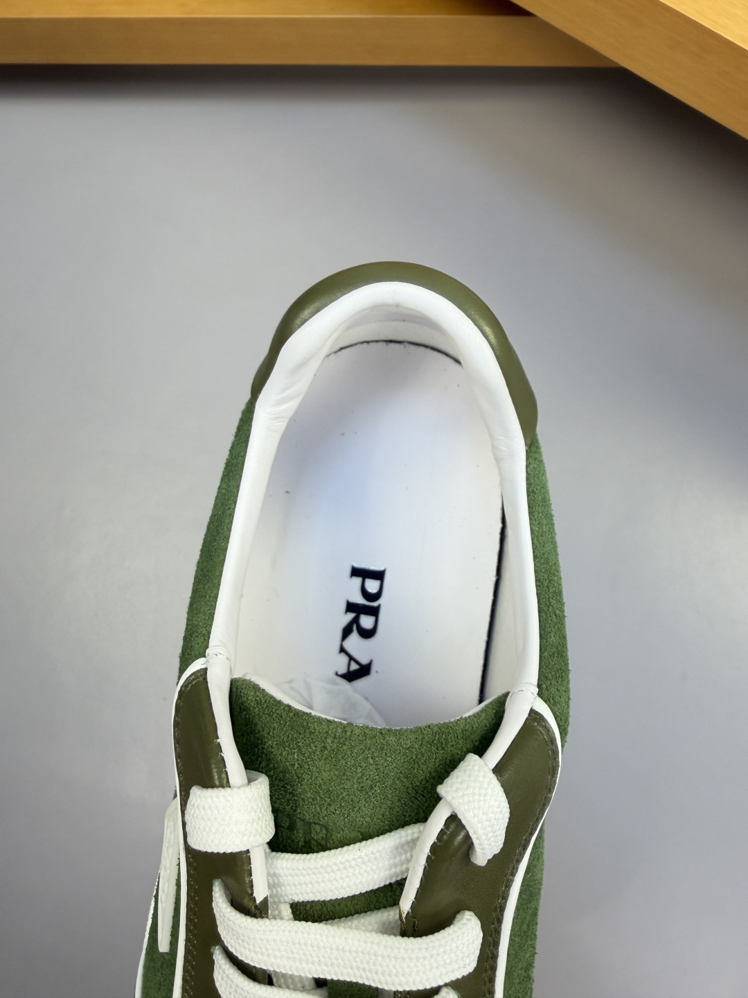[Prada] 프라다 나파 & 스웨이드 콤비 스니커즈 신발