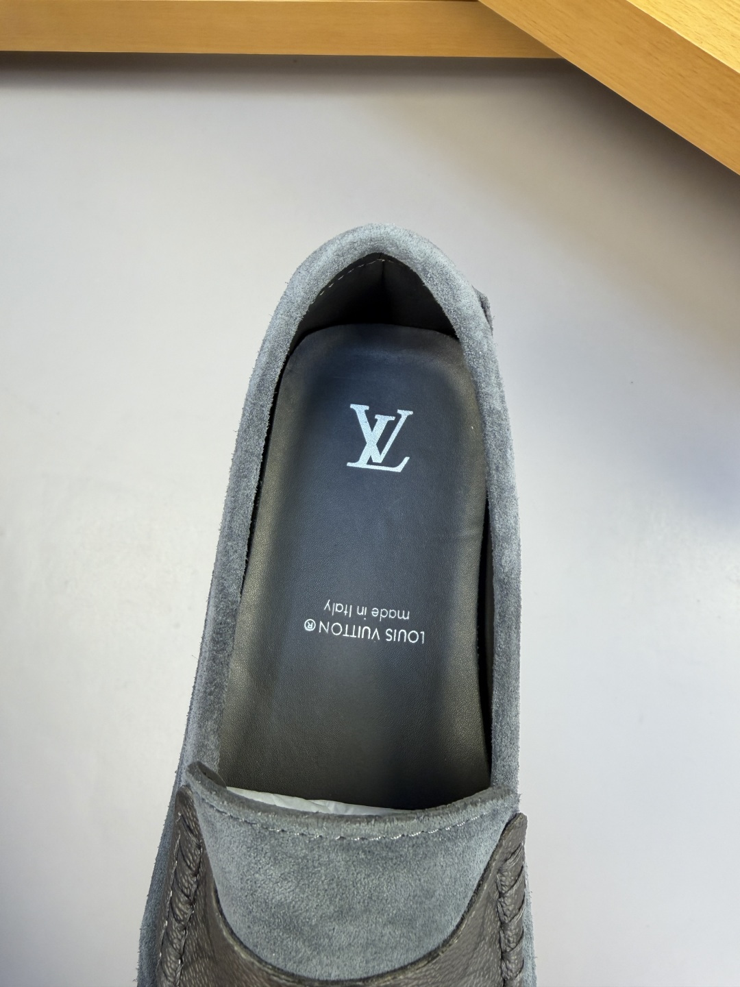 LV 루이비통 스웨이드 로퍼 (보트슈즈) 신발