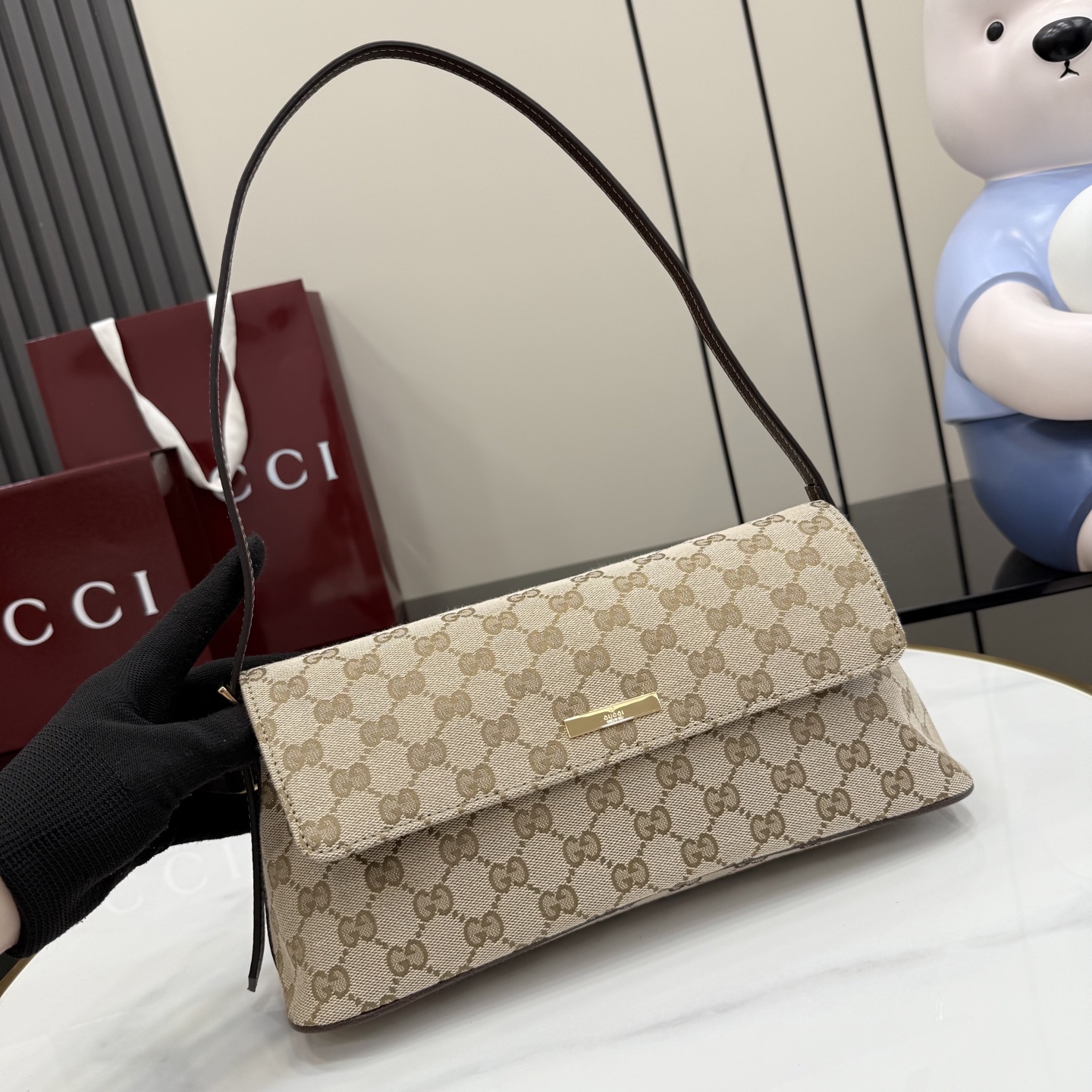 [Gucci] 구찌 (Generation) GG 캔버스 숄더백 (샌드/브라운) 가방