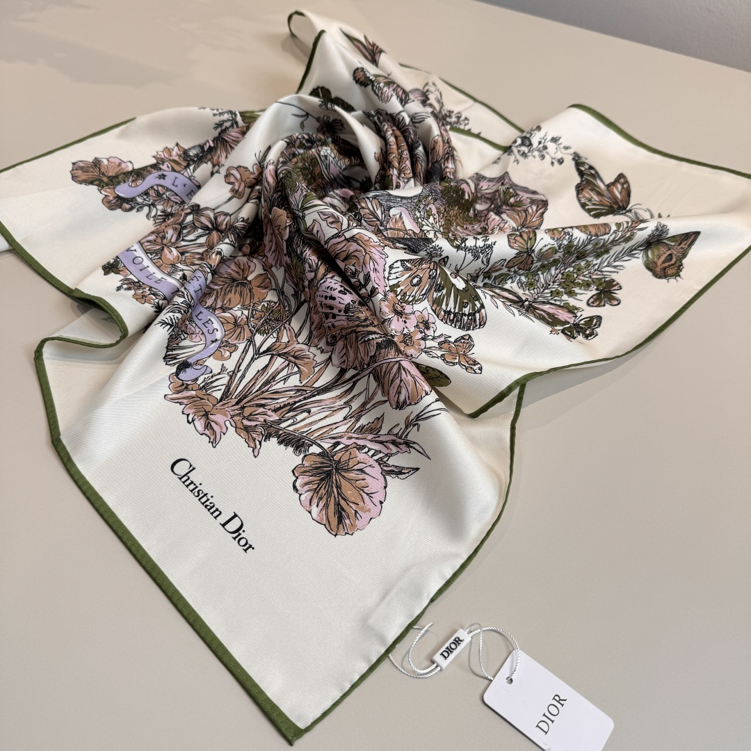 디올(DIOR) 버터플라이 어라운드 더 월드 실크 목도리 스카프