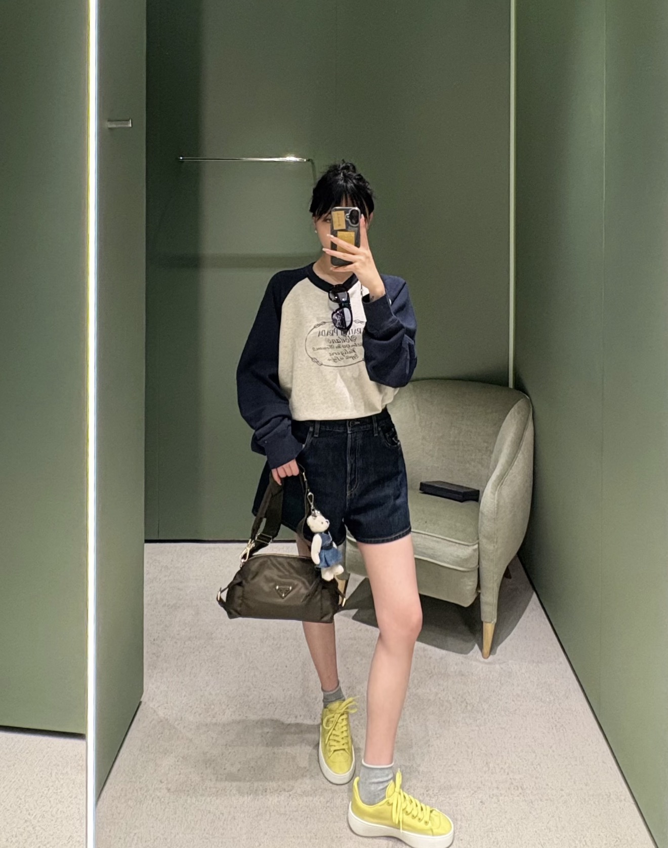 프라다(PRADA) 배색 나그랑 맨투맨 상의 의류