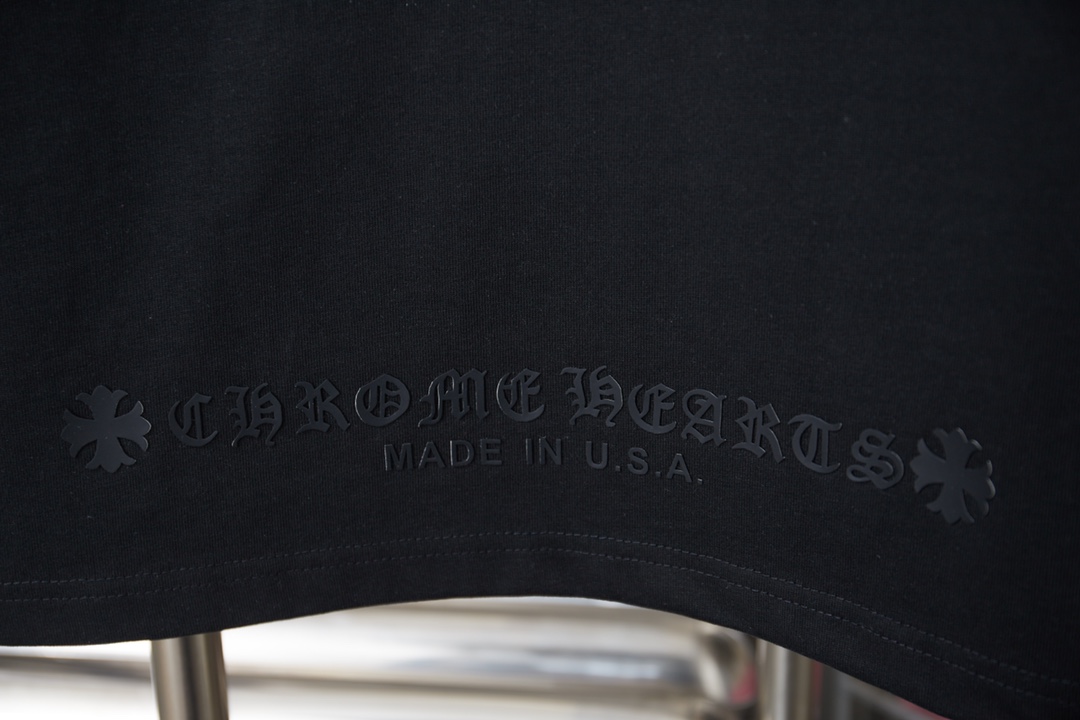 크롬하츠(CHROME HEARTS) 크로스 패치 반팔 티셔츠 상의 의류