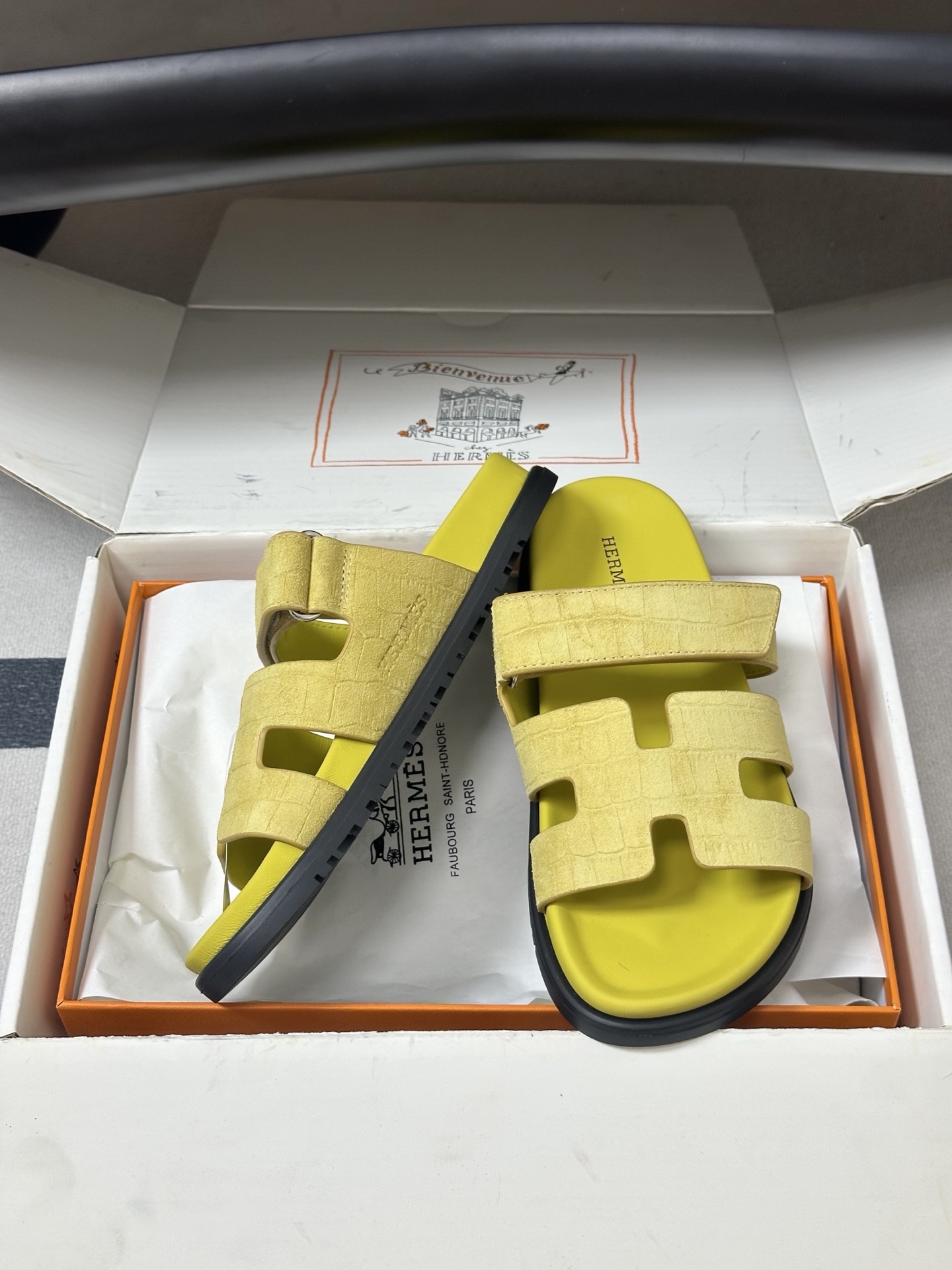 에르메스(HERMES) H 로고 벨크로 플랫 슬리퍼 신발