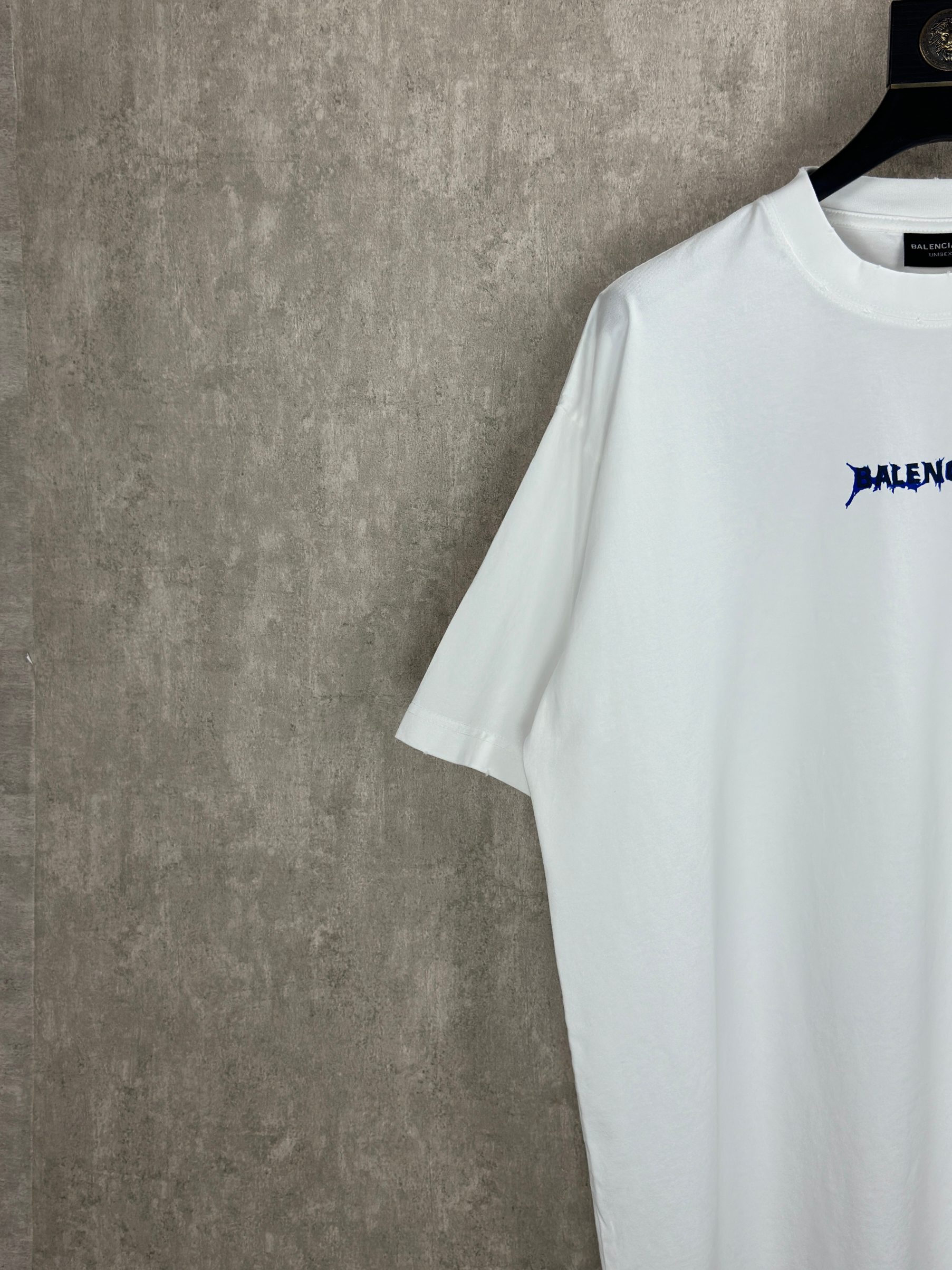 발렌시아가(BALENCIAGA) 레터링 프린트 반팔 티셔츠 의류