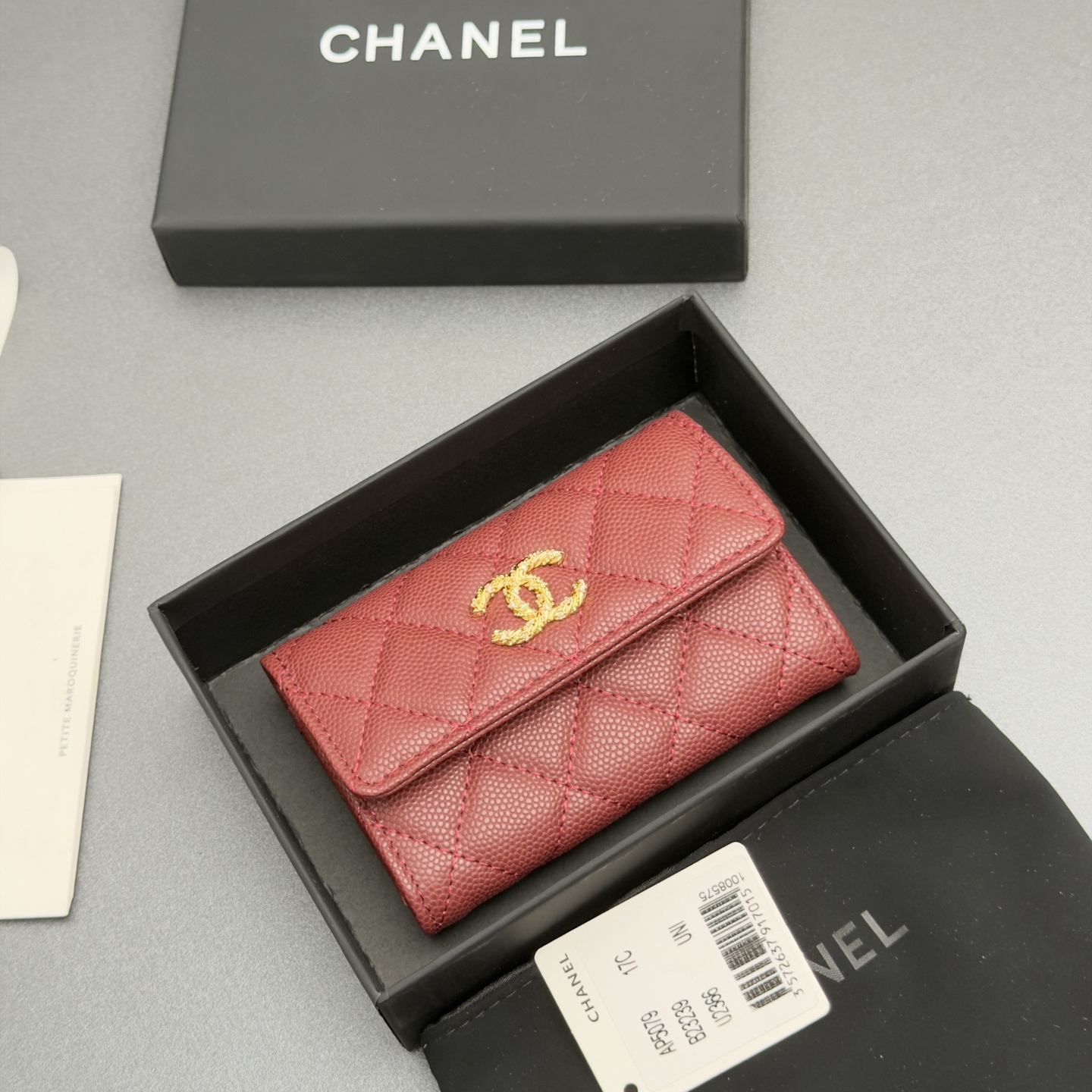 [Chanel] 샤넬 26SS 캐비어 멀티 젬스톤 카드 홀더 지갑