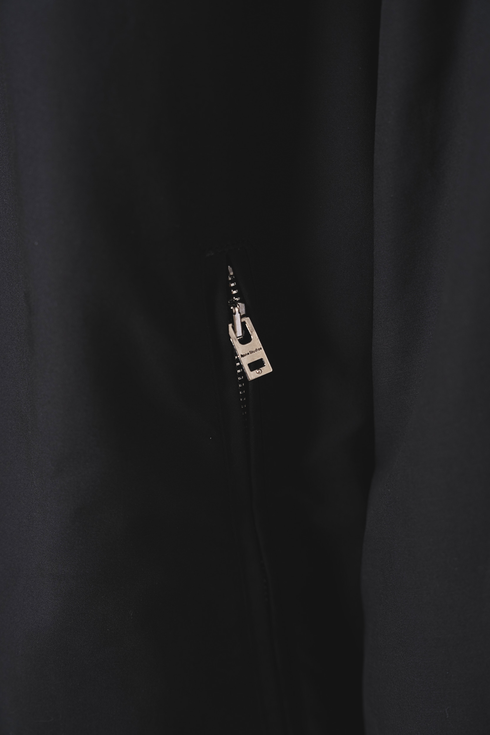아크네(Acne studios) 레더 로고 트윌 재킷 상의 의류