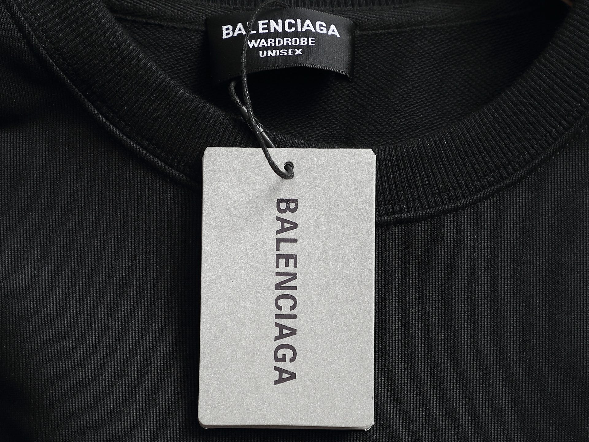 발렌시아가(Balenciaga) 배색 레터링 디스트로이드 스웨트셔츠 상의 의류