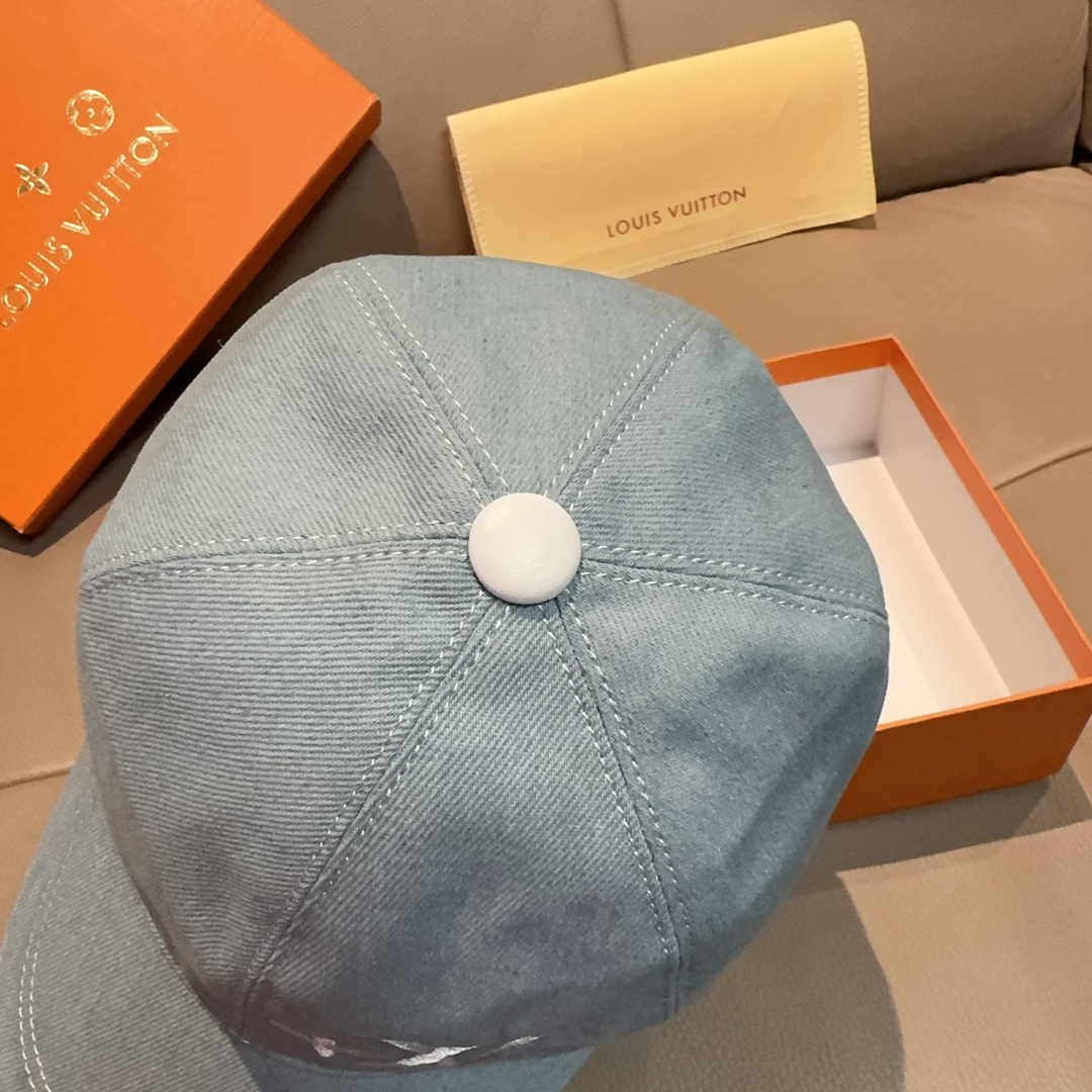 루이비통(LV) 로고 데님 볼캡 모자