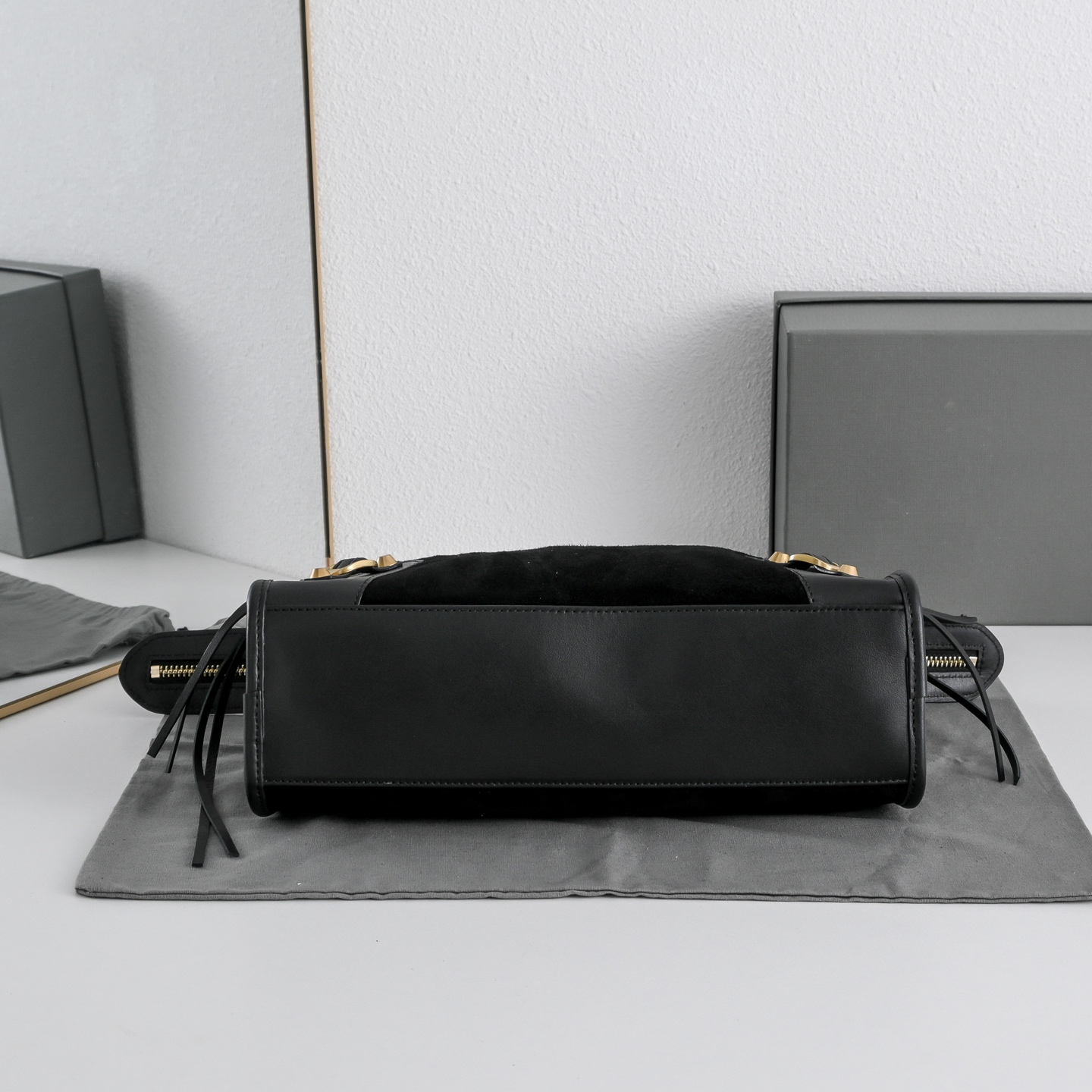 BALENCIAGA 발렌시아가 Le City 르 시티 스웨이드 컴비네이션 카프스킨 모터사이클 백 가방