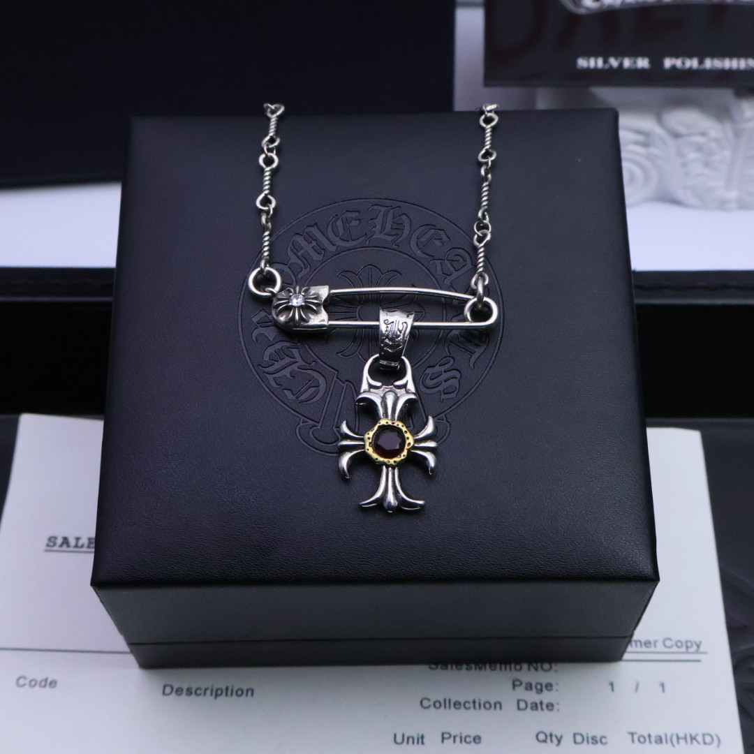 크롬하츠(CHROME HEARTS) 크로스 브로치 체인 악세사리