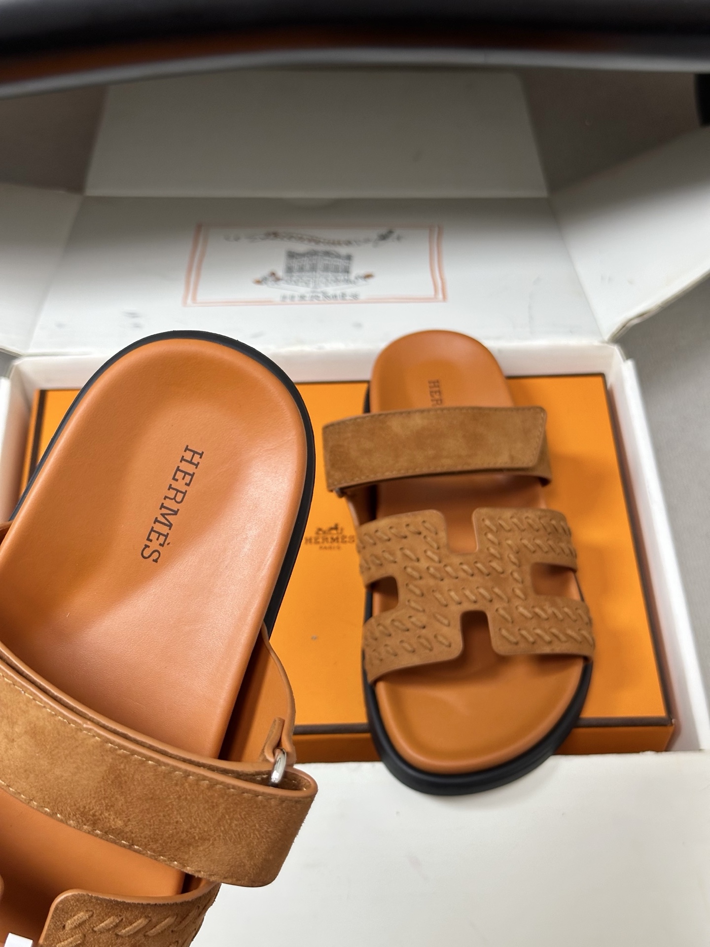 에르메스(HERMES) 로고 위빙 벨크로 슬리퍼 신발