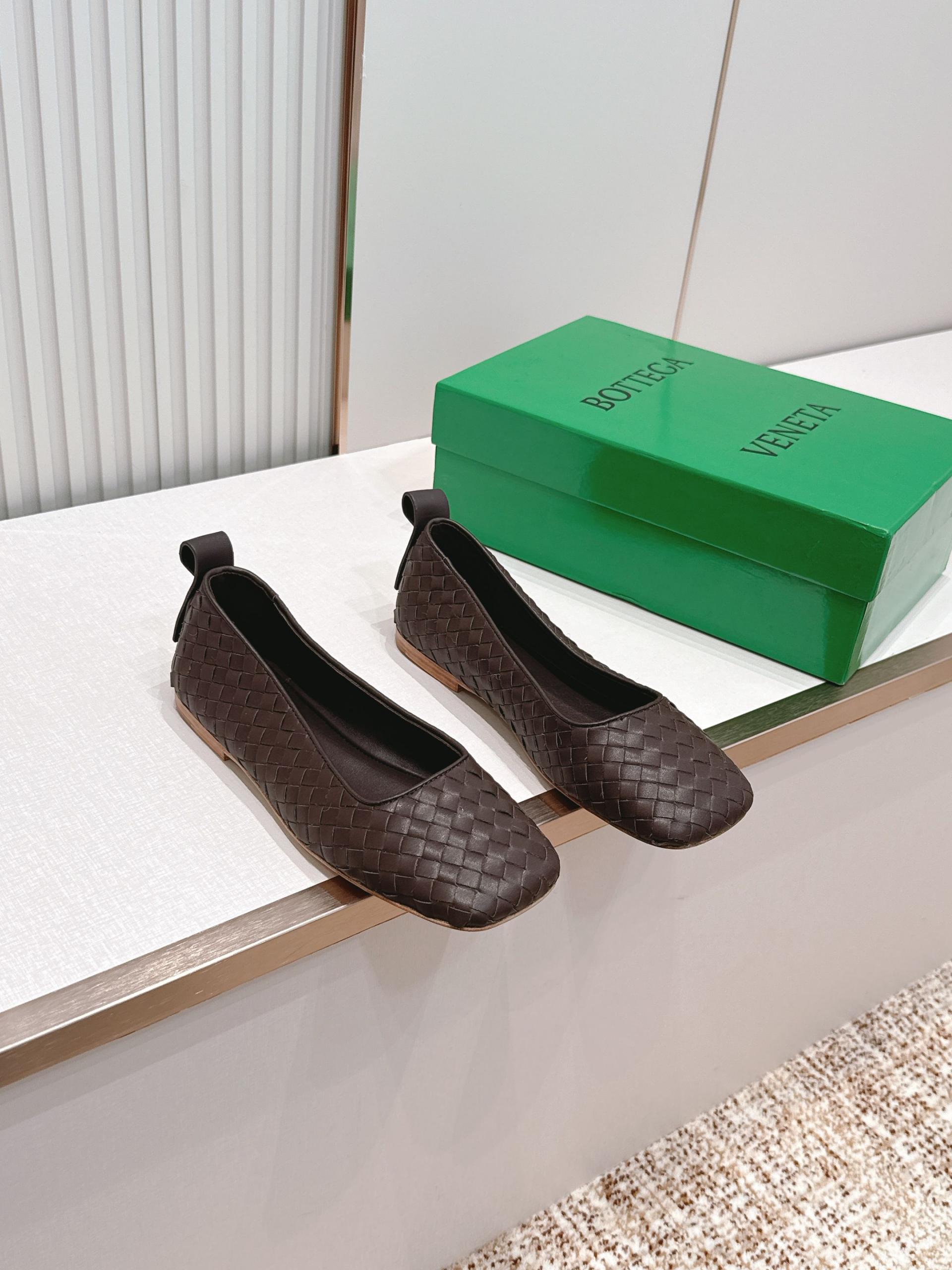 보테가 베네타(BOTTEGA VENETA) 위빙 메리제인 플랫 발레 슈즈 신발