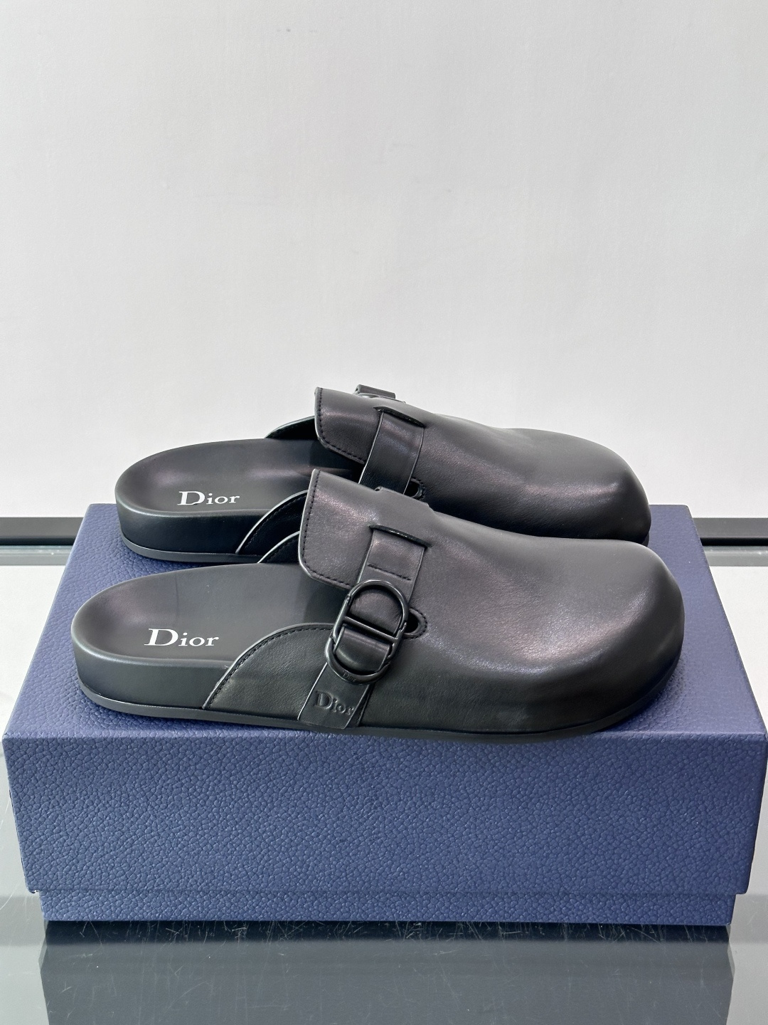[Dior] 디올 아쿠아(Aqua) 스웨이드 뮬 / 슬라이드 슬리퍼 신발