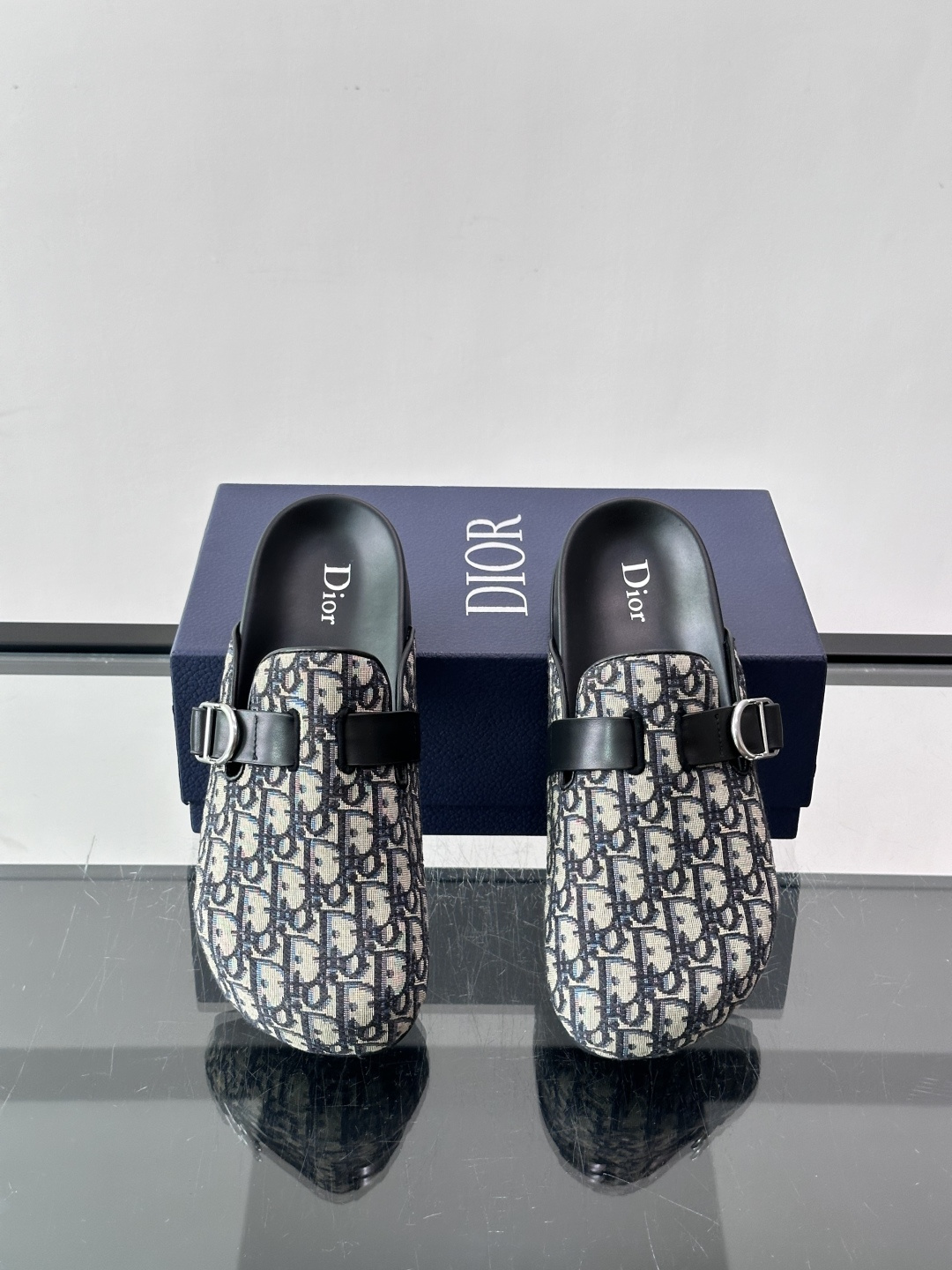 [Dior] 디올 아쿠아(Aqua) 오블리크 뮬 / 슬라이드 슬리퍼 신발