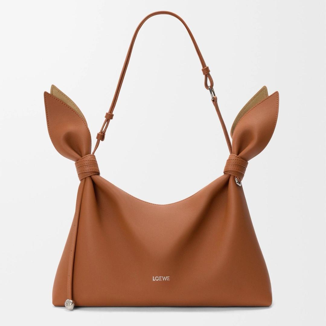 [LOEWE] 로에베 미디엄 스무스 카프스킨 스카프 백 가방 / BA603