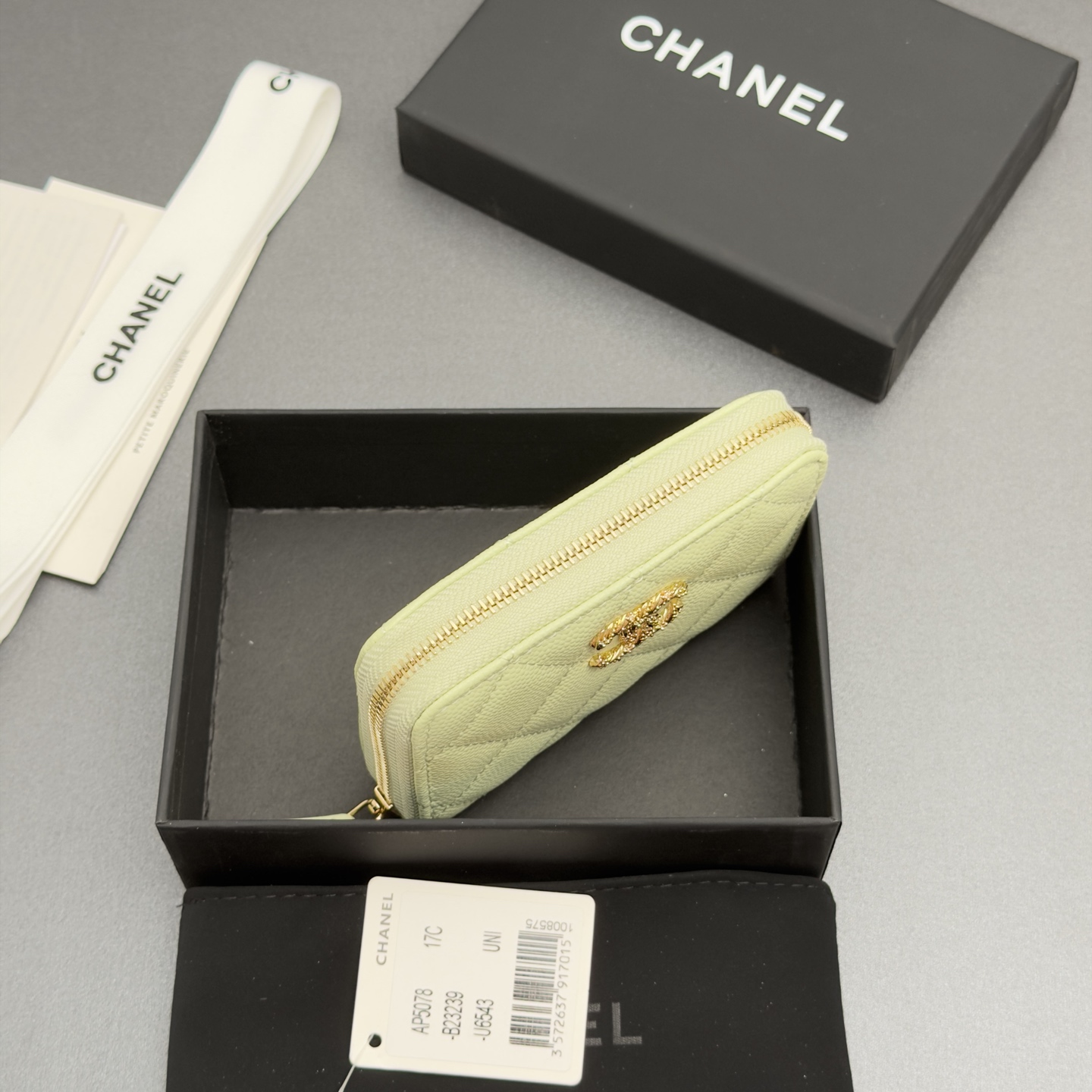 [Chanel] 샤넬 26SS 캐비어 멀티 젬스톤 미니 지퍼 코인 퍼스 지갑