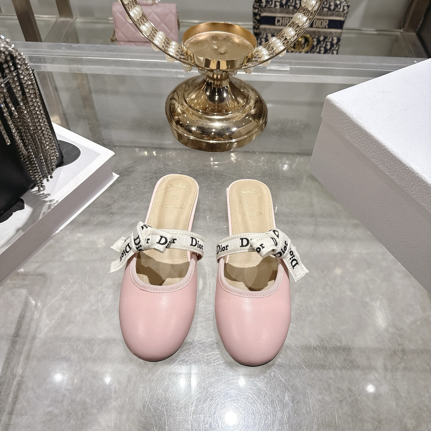 디올(DIOR) 리본 스트랩 메리제인 슬리퍼 신발