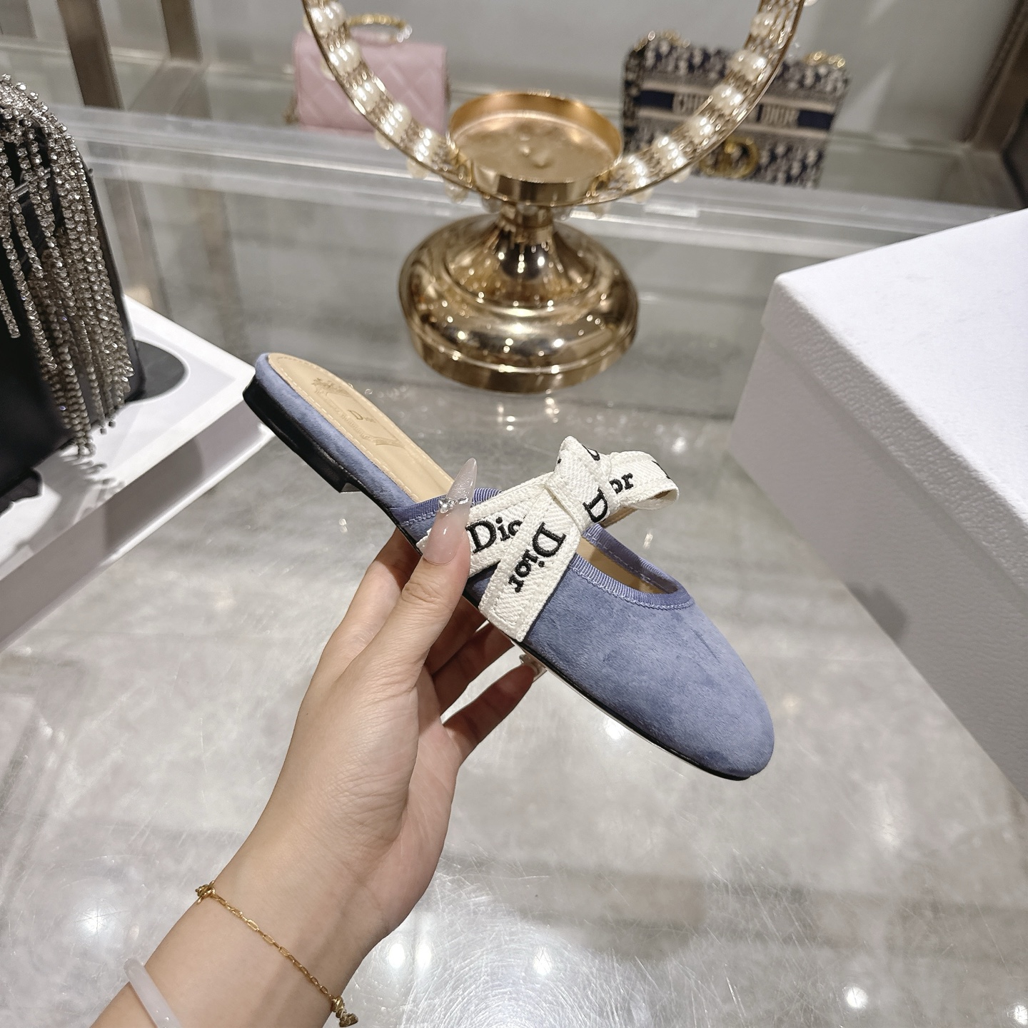 디올(DIOR) 리본 스트랩 메리제인 슬리퍼 신발
