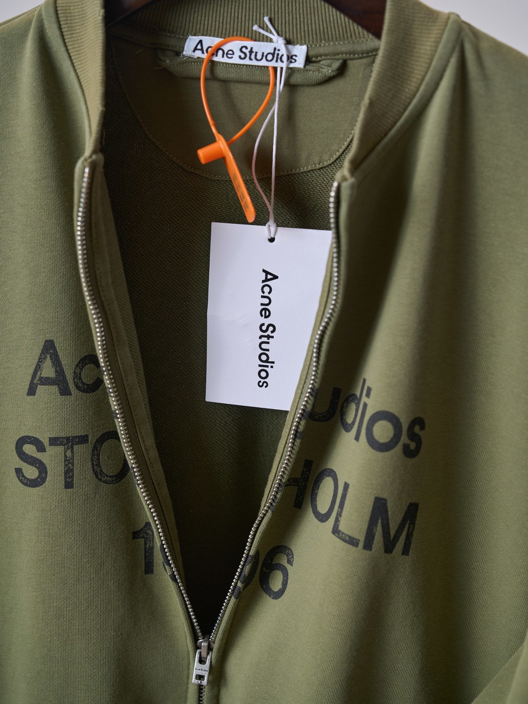 아크네(Acne studios) 빈티지 로고 집업 재킷 상의 의류