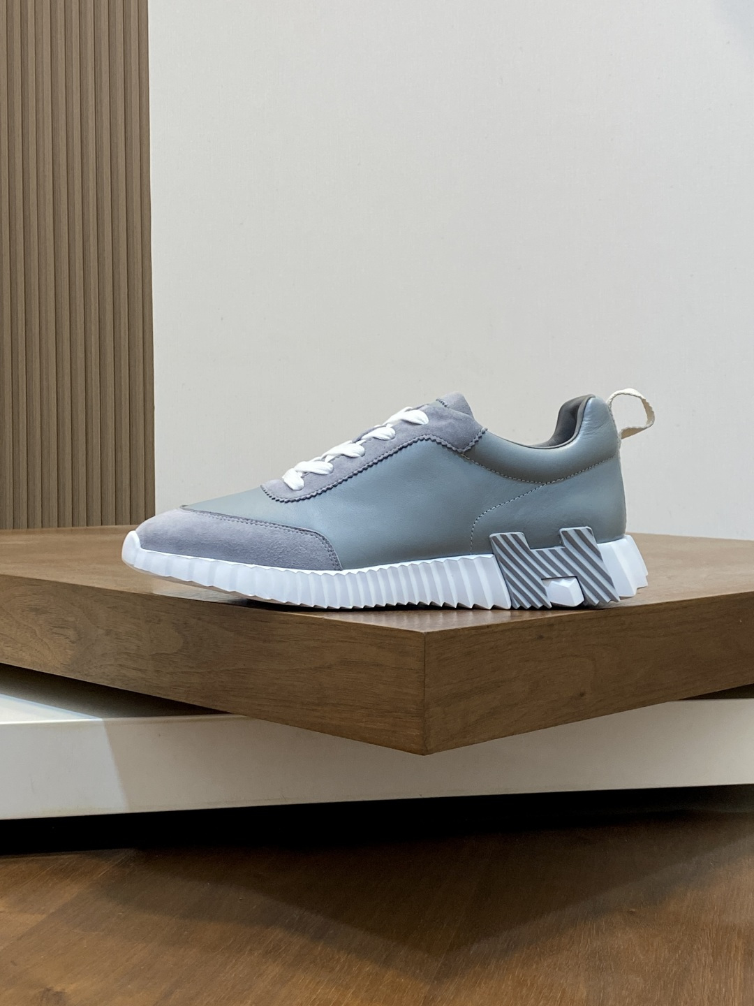 [Hermes] 에르메스 바운싱(Bouncing) 프리미엄 카프스킨 & 고트스킨 스니커즈 신발