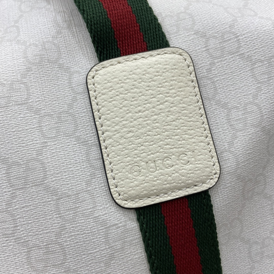 GUCCI 구찌 GG 테니스 라지 여행 가방 (더플백)